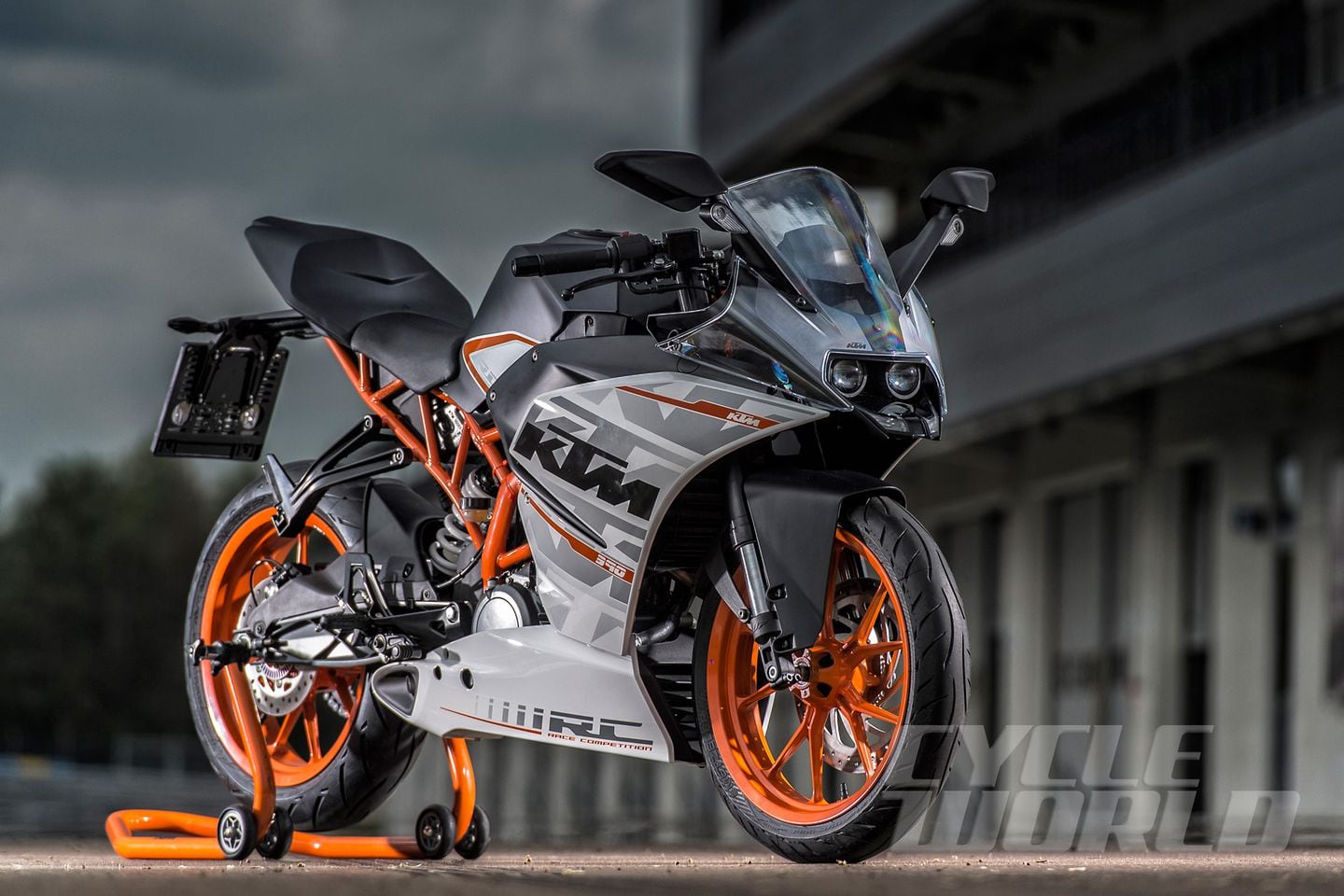 2015 KTM RC 390 First Ride Sportbike Motorcycle Review Photos