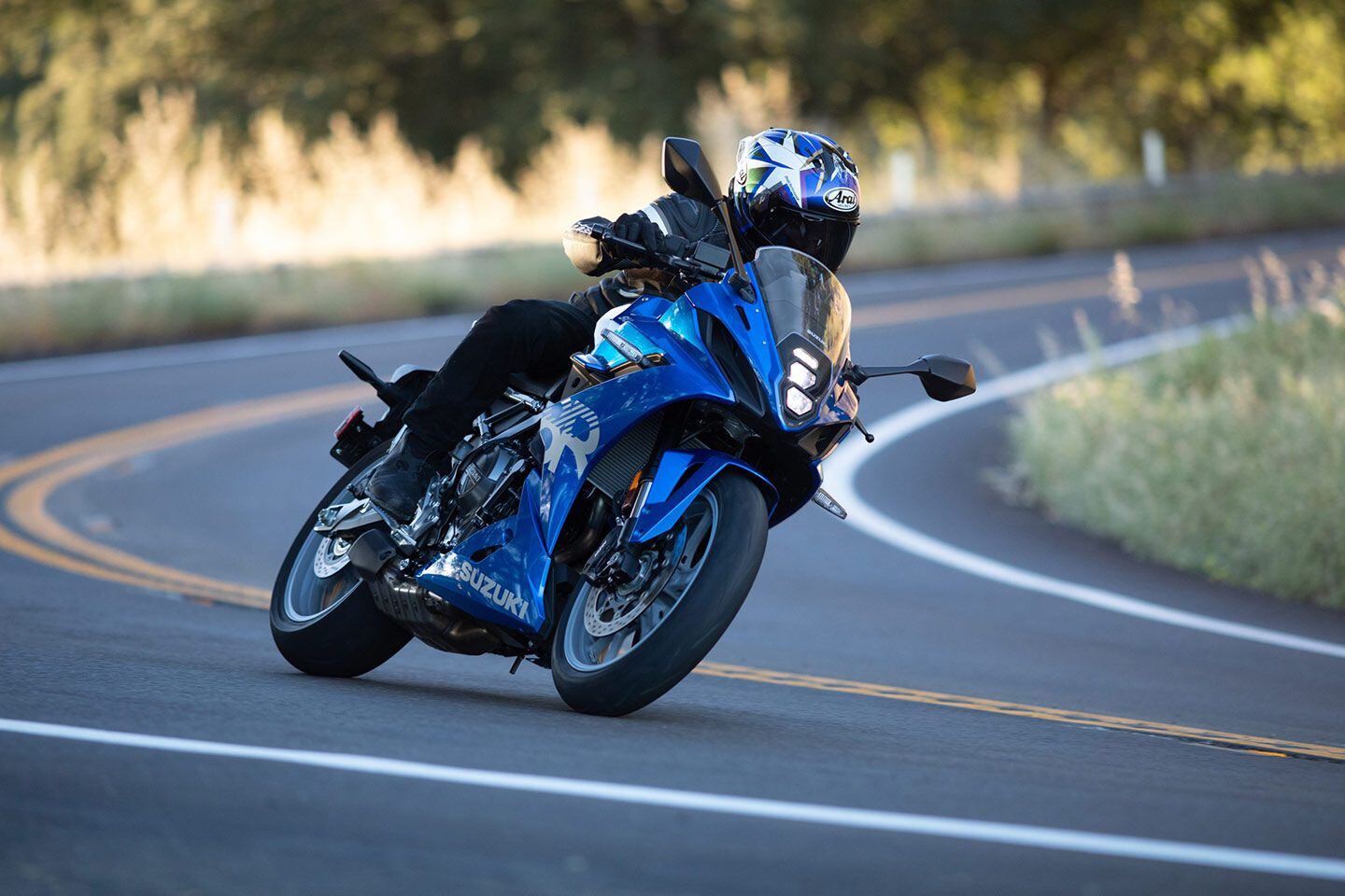 2024 Suzuki GSX-8R First Look | Cycle World 2024 Suzuki GSX-8R First Look | Cycle World