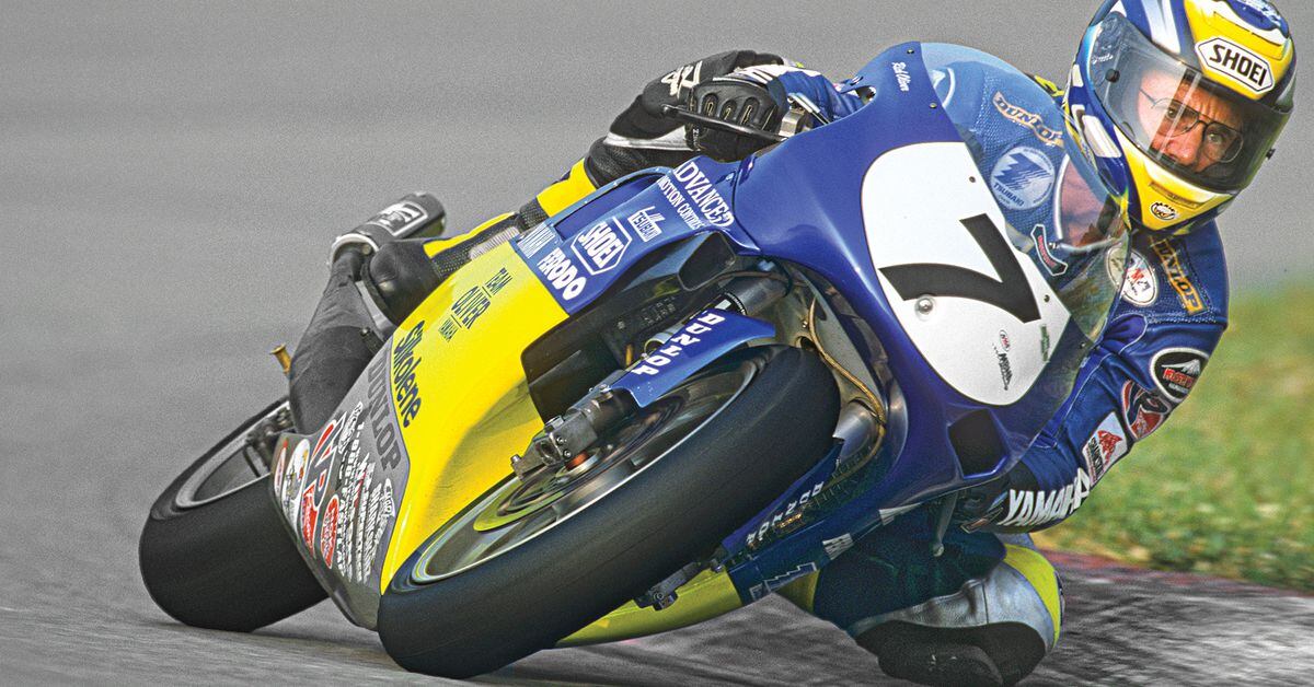 Wearing a Motorcycle Helmet With Glasses | Cycle World