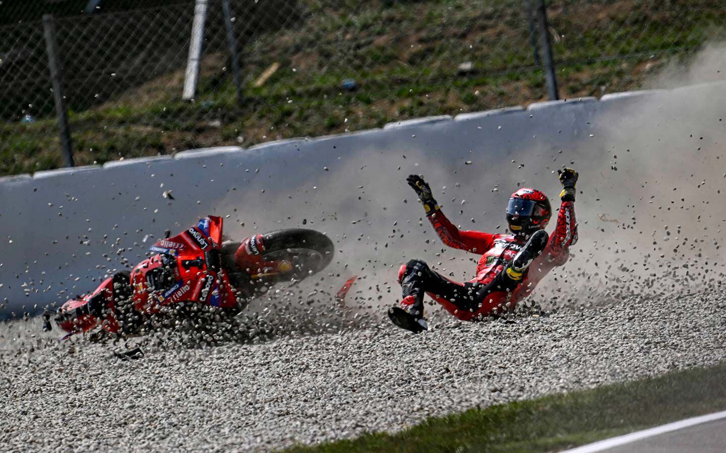 Baganaia crashed in the Tissot Sprint.
