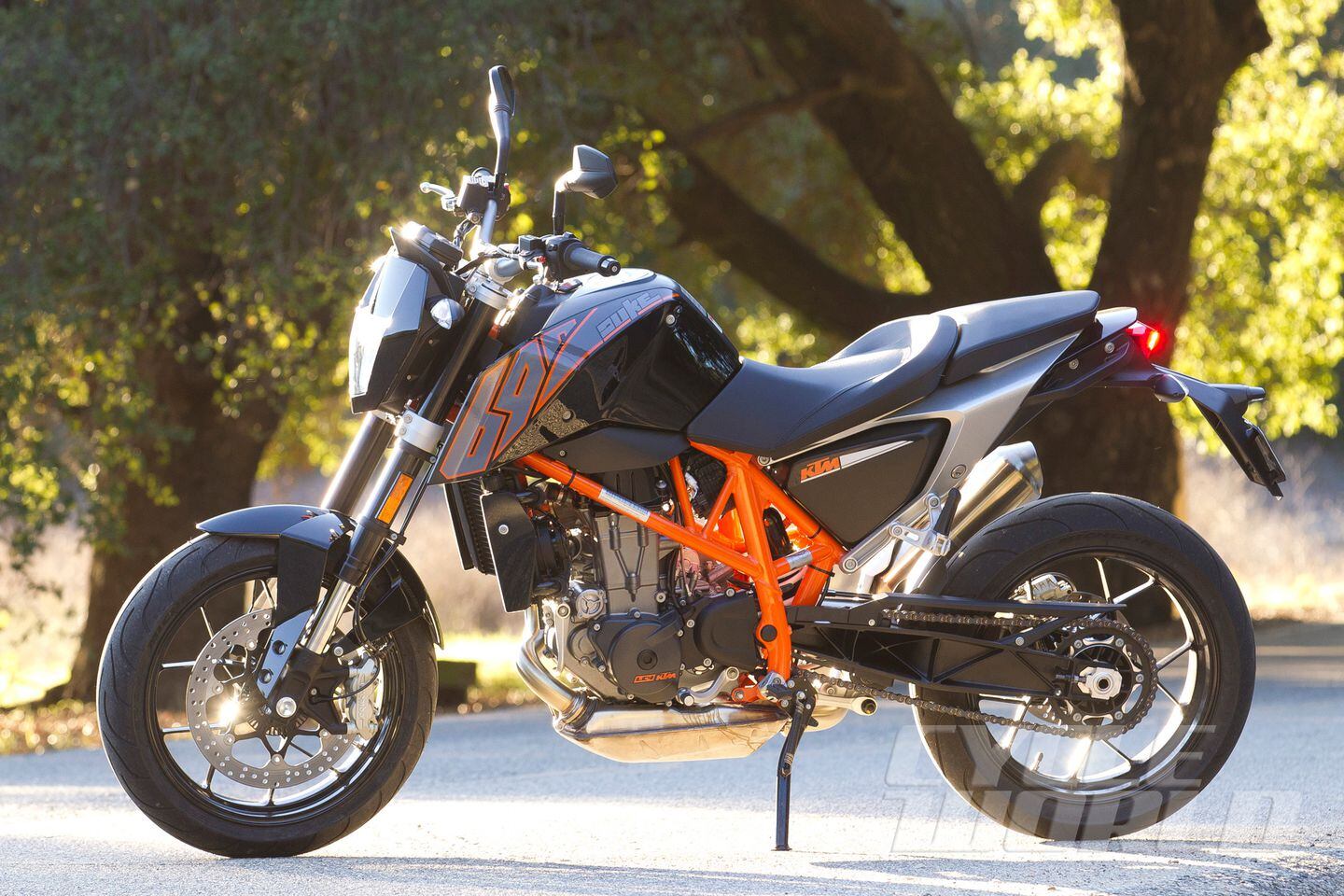 KTM Duke 690