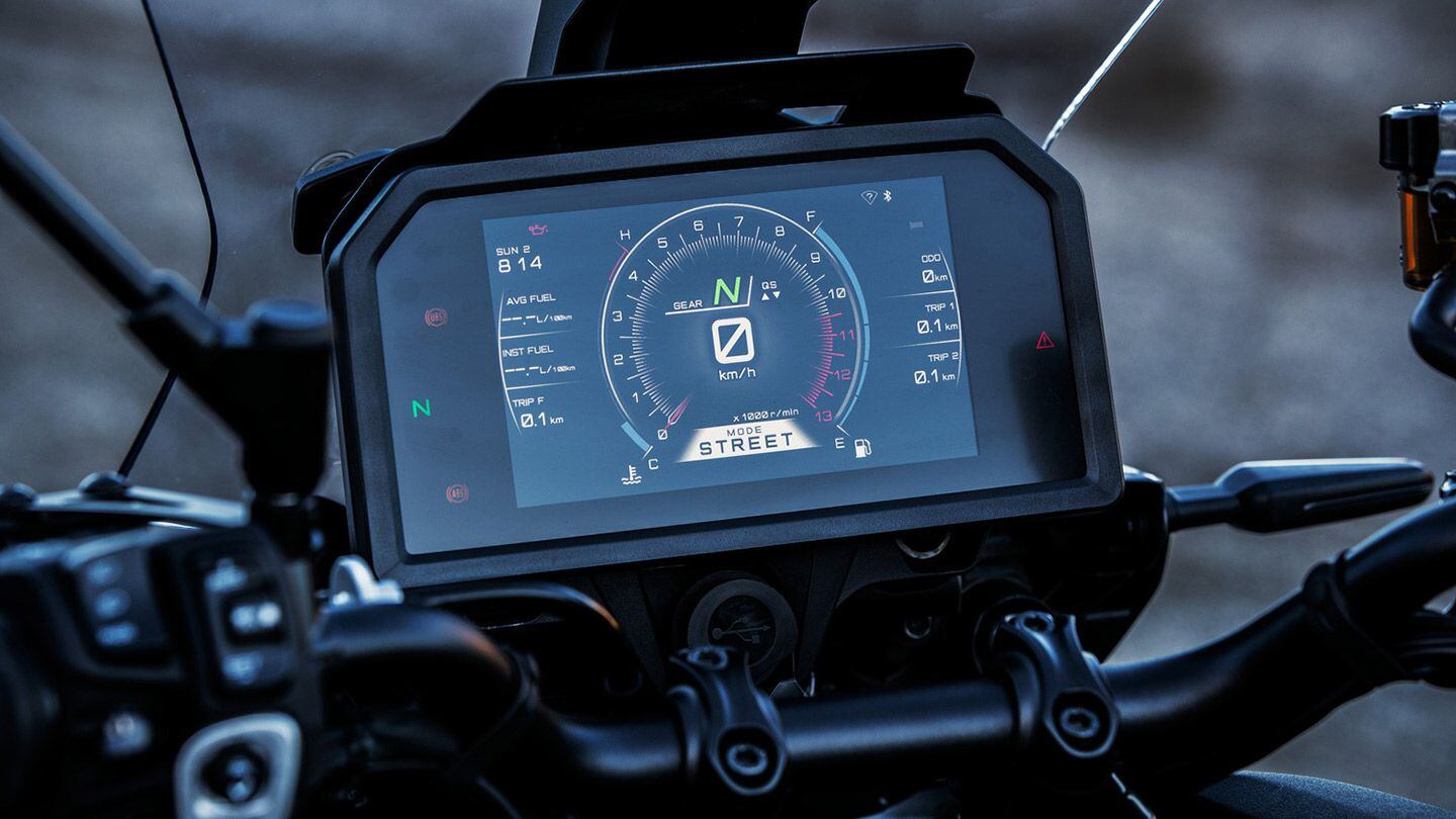 The brand-new 7-inch TFT display offers abundant info, and offers multiple view options.