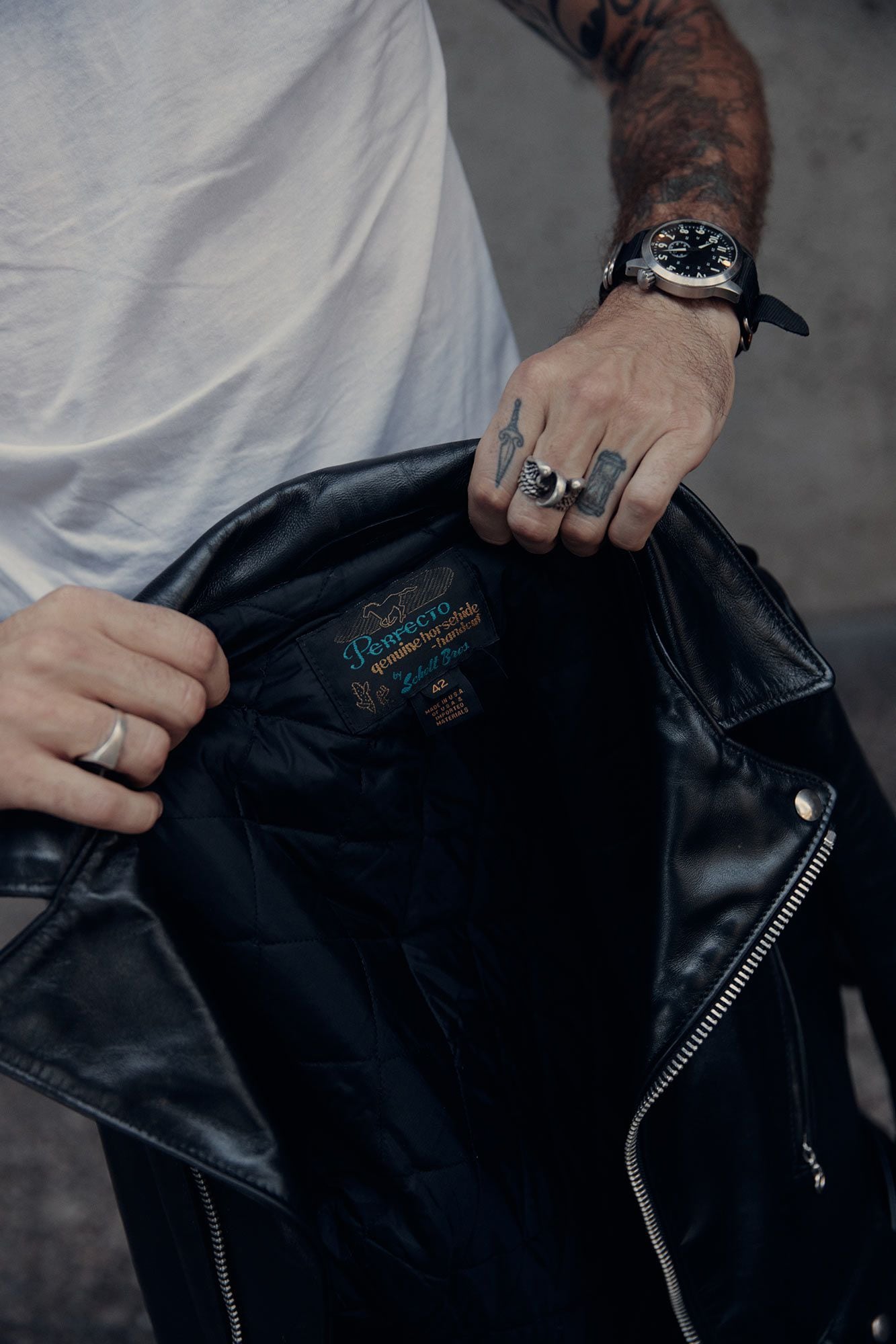 The 5.5-ounce quilted nylon poly insulated lining inside the Schott 613SH.