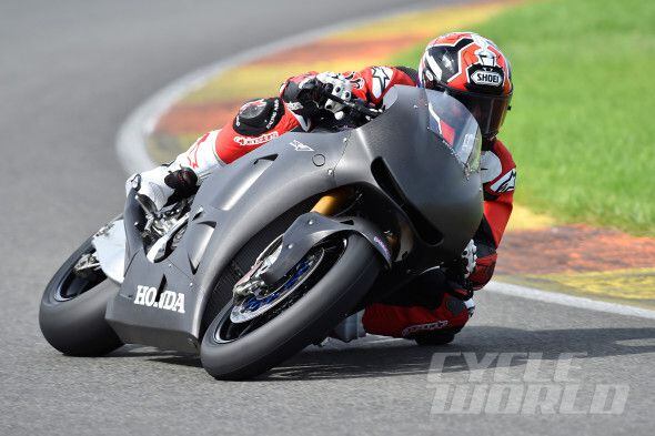 スラッガーSEKIDO 1/8 電動RC213V-S X-Rider 1/8 HONDA RC213V-S X-Rider RC Bike 予約販売開始!! [先着100名