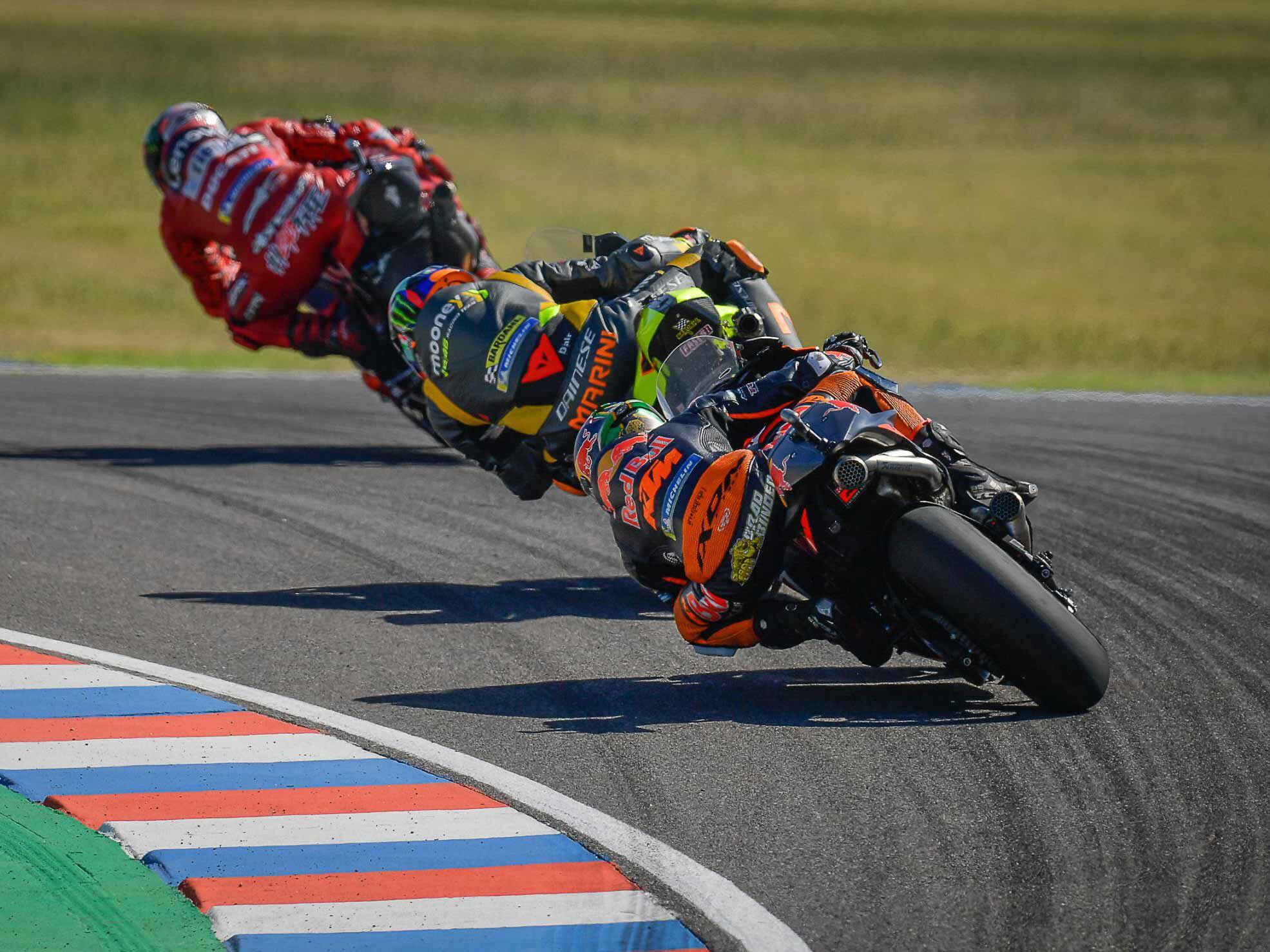 Espargaró leads the standings with a seven-point advantage over Red Bull KTM Factory Racing’s Brad Binder. Just 25 points separate the top 10 riders.
