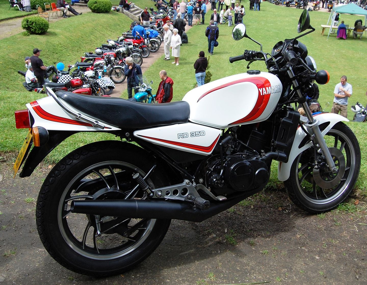 Yamaha RZ350 RD350LC Motorcycle History CLASSICS REMEMBERED