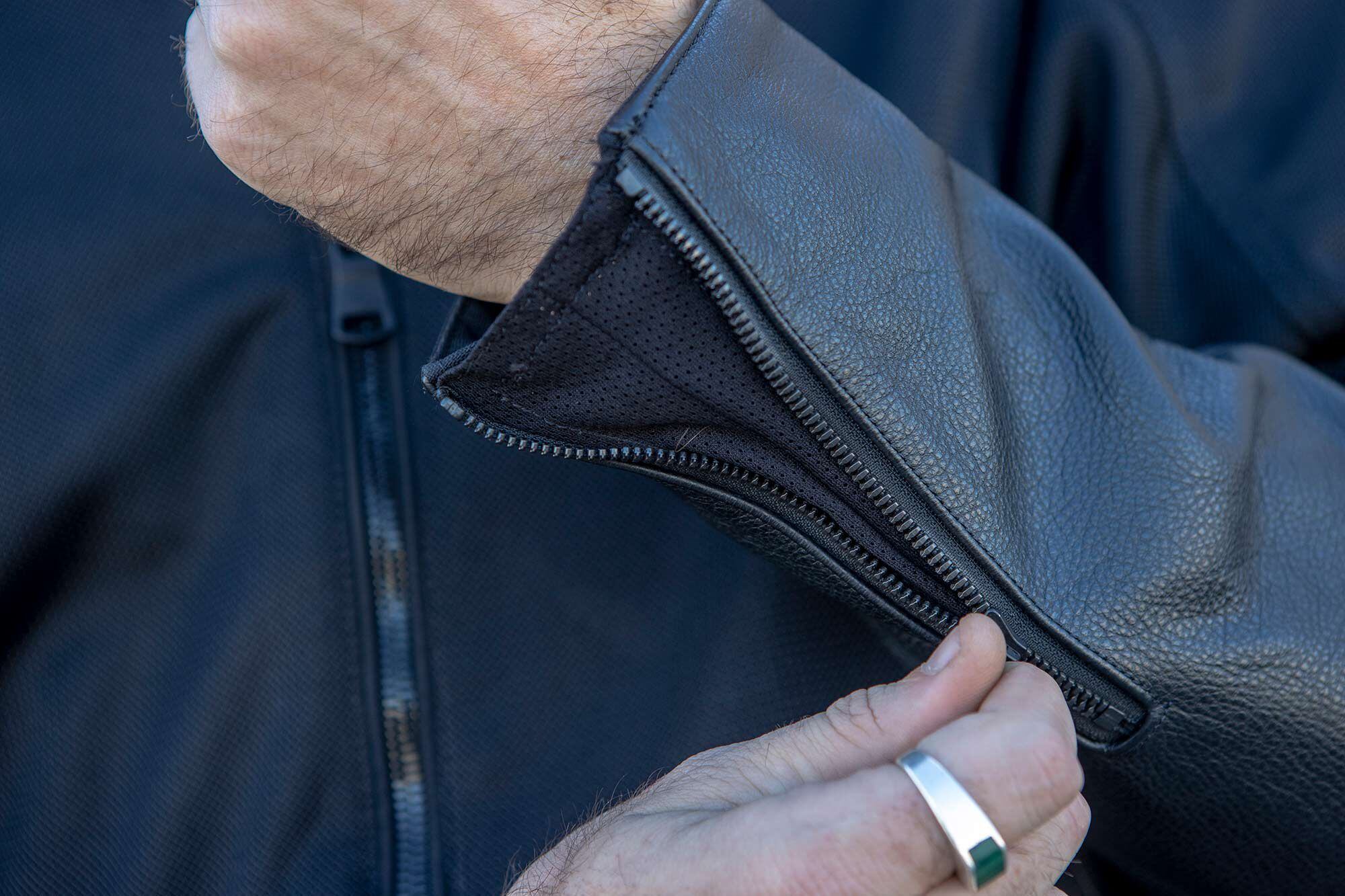 The Draft jacket features a zipper-adjustable cuff.