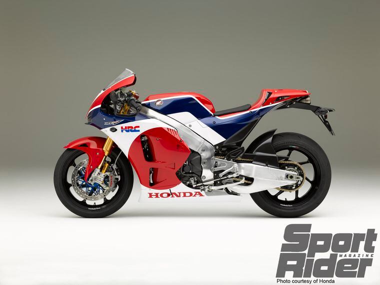 First Look 16 Honda Rc213v S Only 101 Hp Cycle World