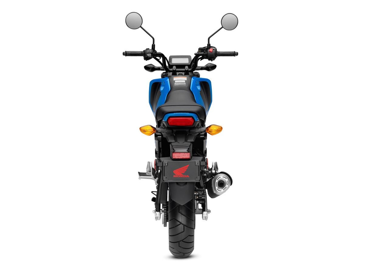 The Grom’s slim saddle means its 30-inch seat-height is ultra accessible. 2022 model pictured.