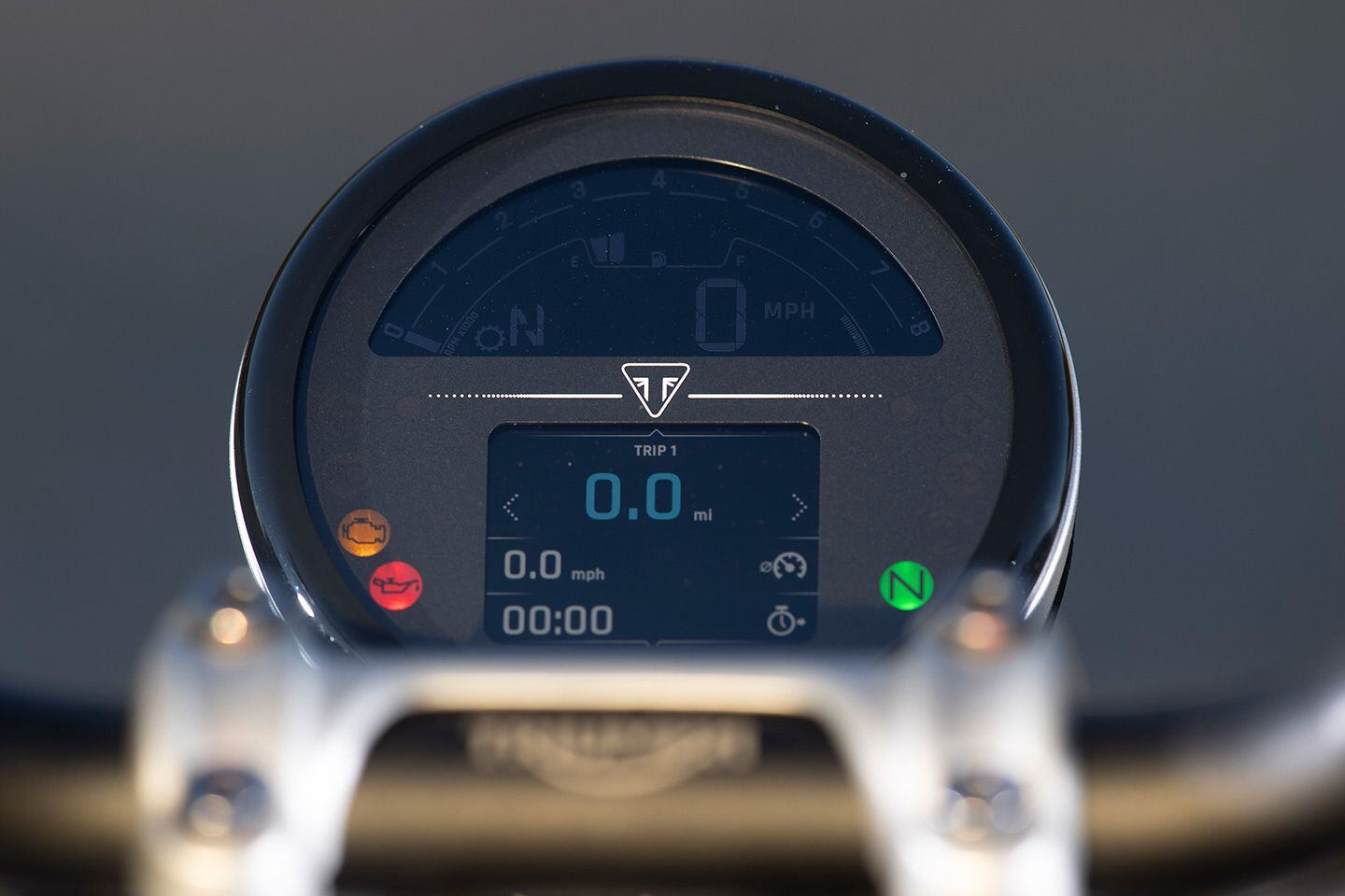 The circular dash is easy to navigate and has optional Bluetooth connectivity.