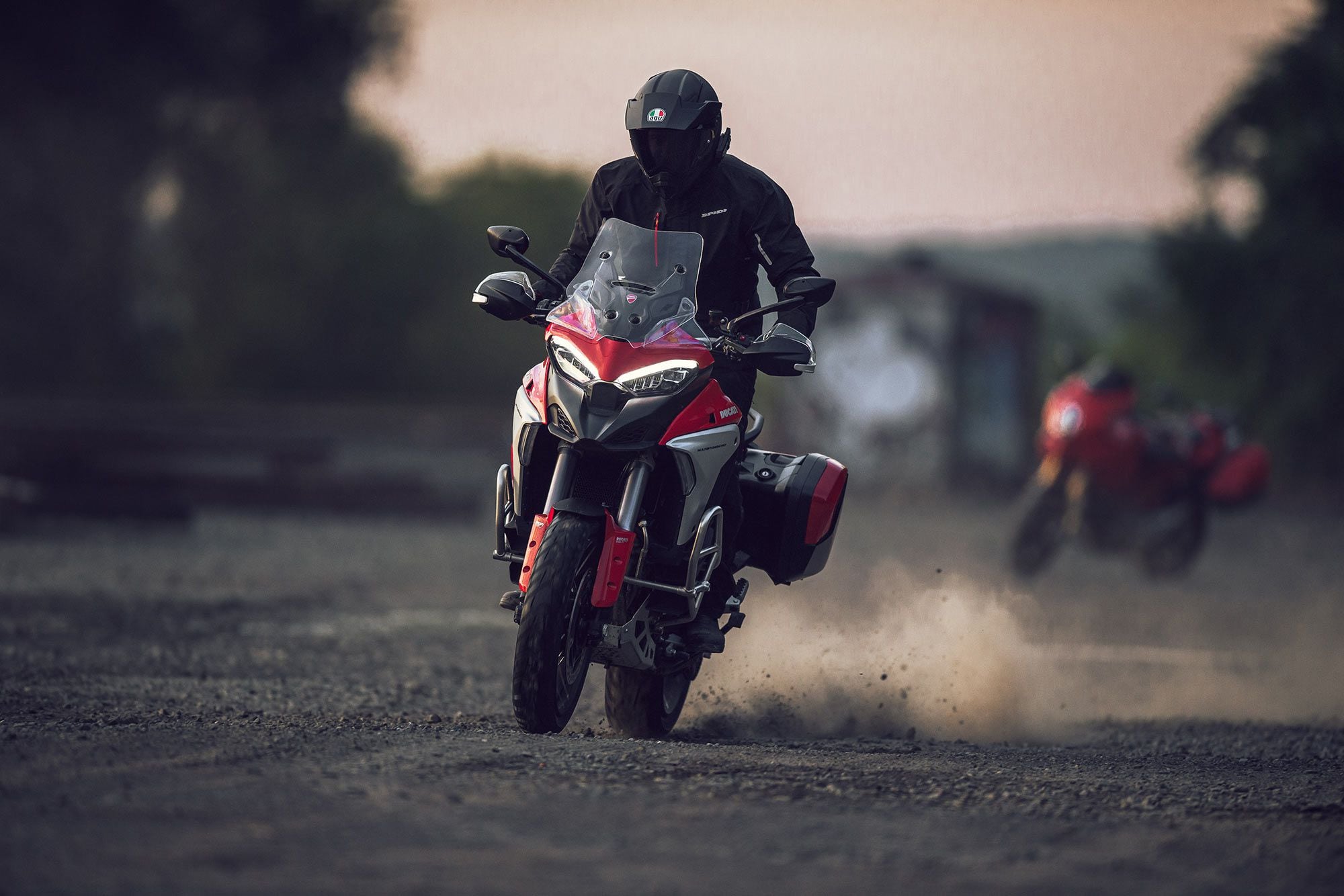 Ducati says it didn’t use Apple CarPlay and Android Auto because they aren’t available worldwide. Yet they are available in the biggest markets and on most continents. It’s a lame excuse. At the very least, Ducati should make CarPlay/Android Auto available as optional extras. It’s a great shame that a motorcycle this expensive and equipped with the technology has to make do with a subpar solution.