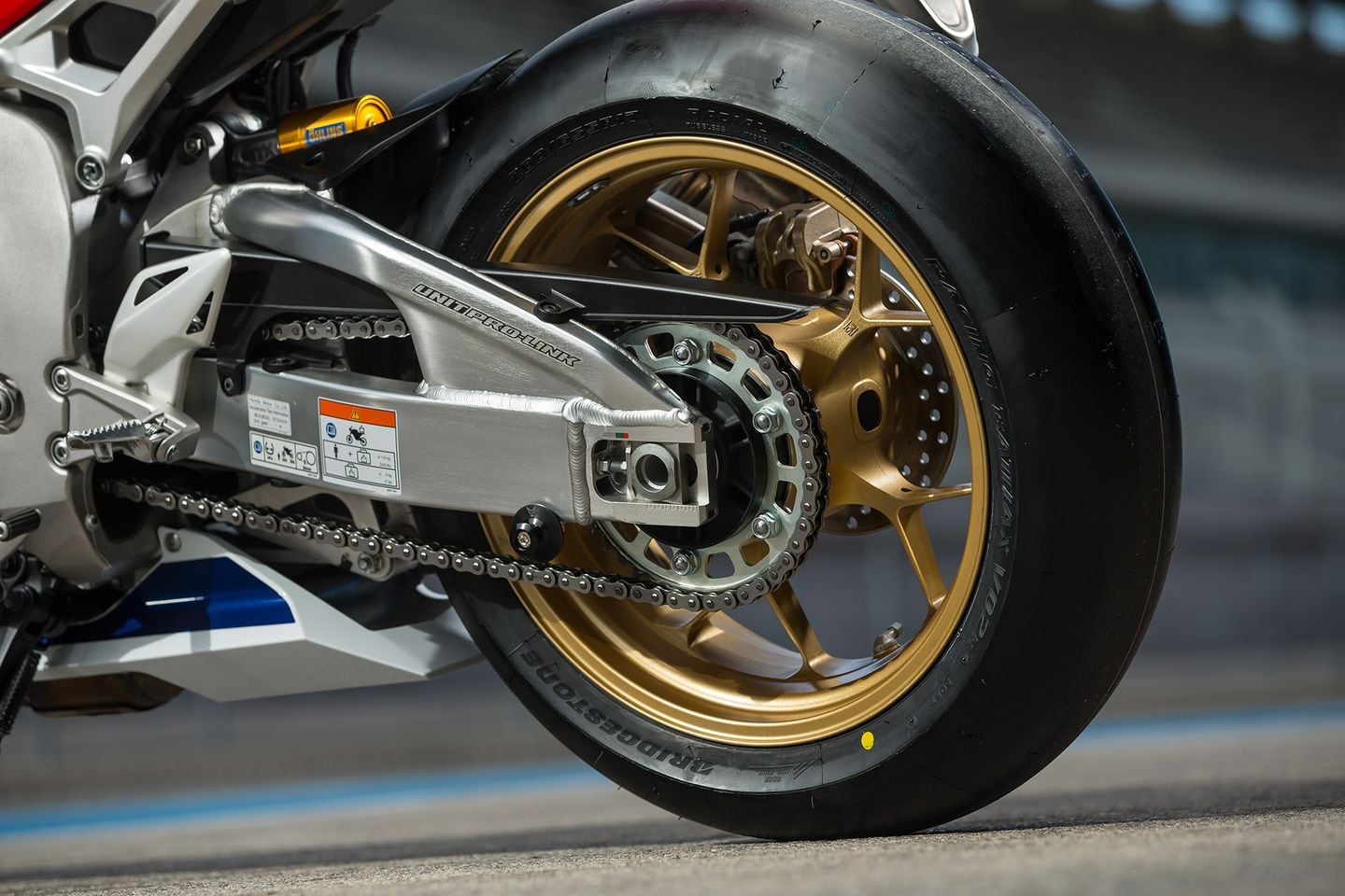 17 Honda Cbr1000rr Cbr1000rr Sp First Ride Review Cycle World