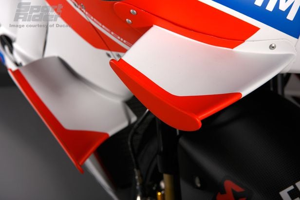 Desmosedici gp16 shop