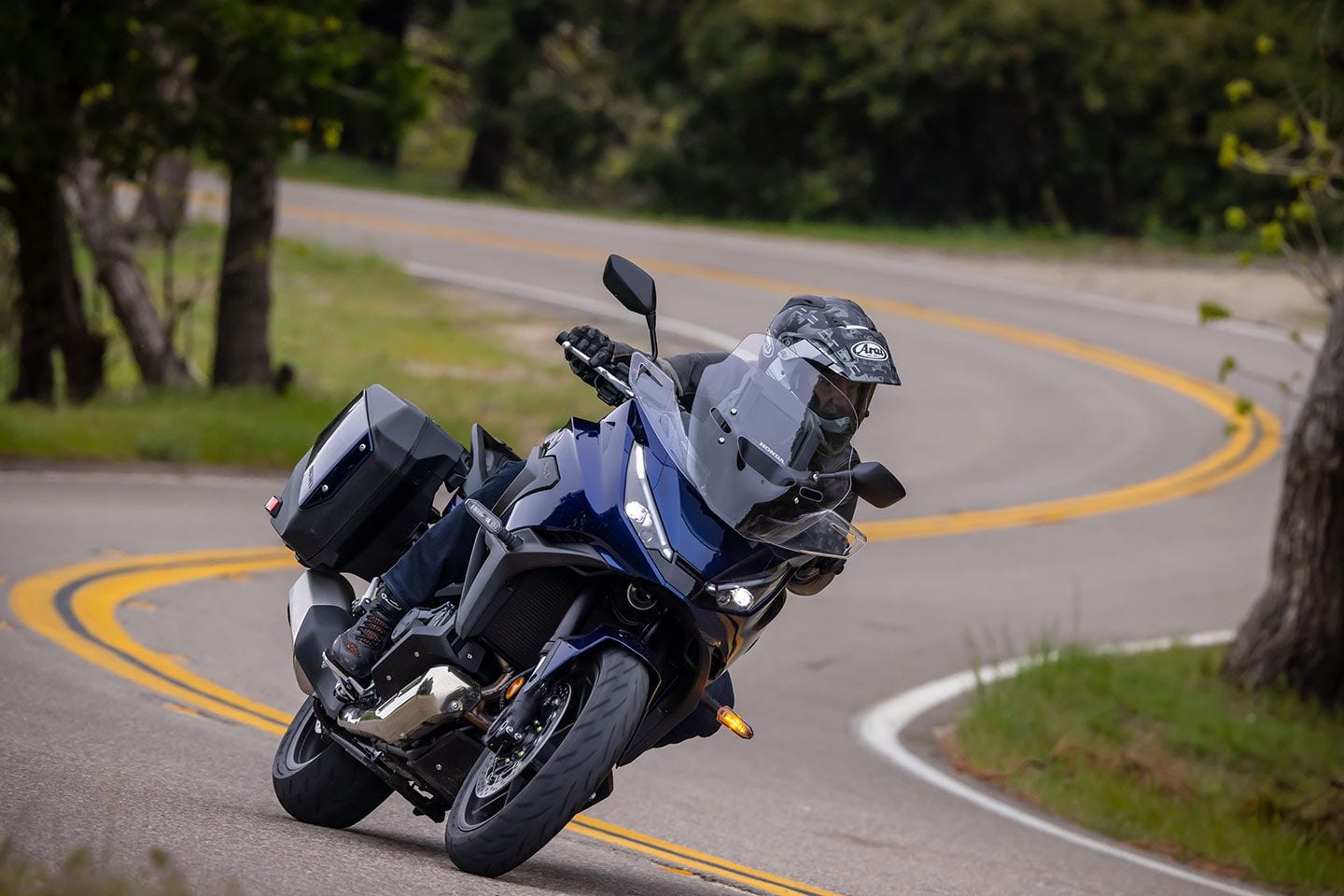 2025 Honda NT1100 First Ride | Cycle World