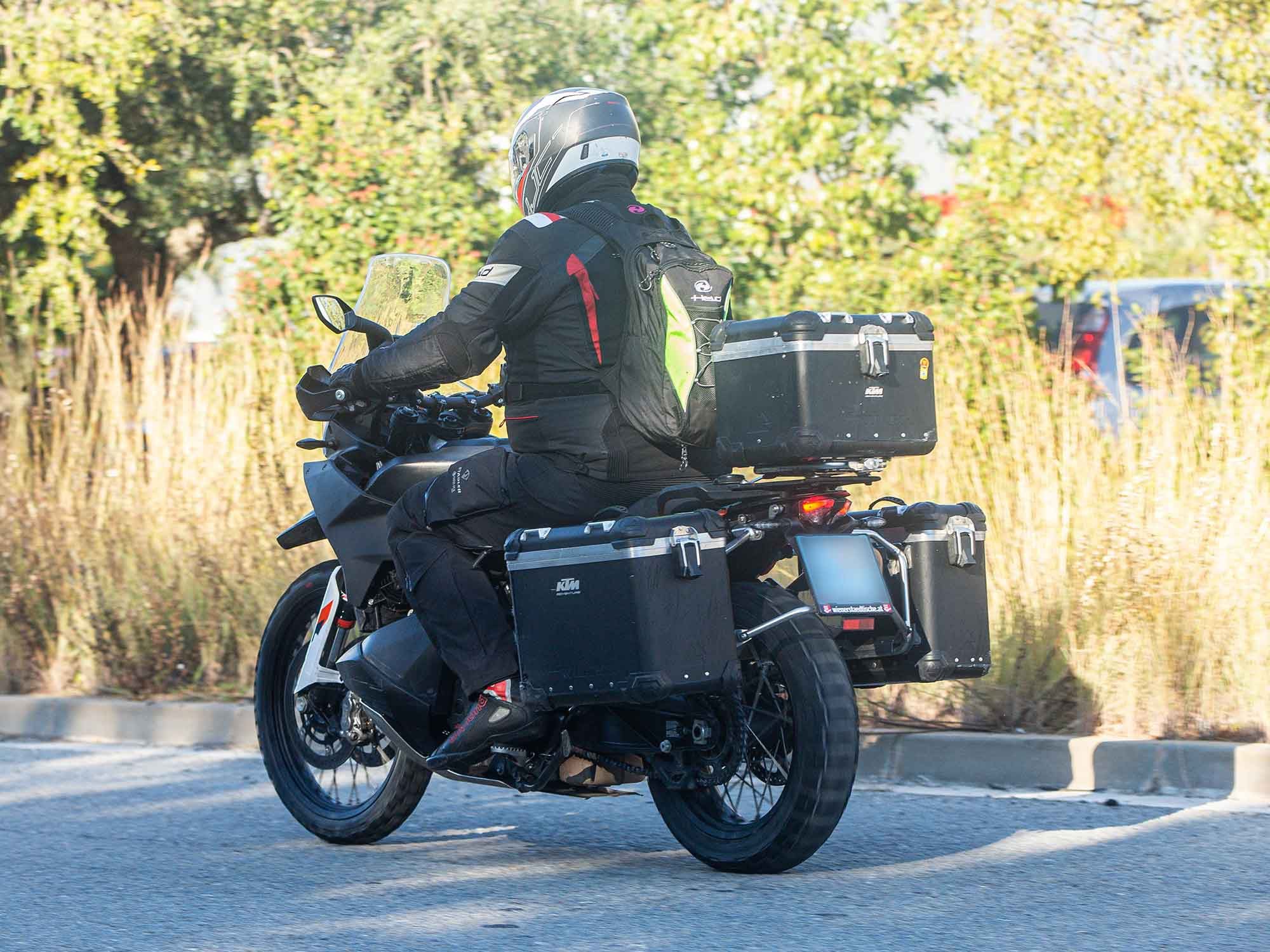 The saddle and tail unit on the prototypes also look unchanged, with an 18-inch wheel likewise bringing up the rear.
