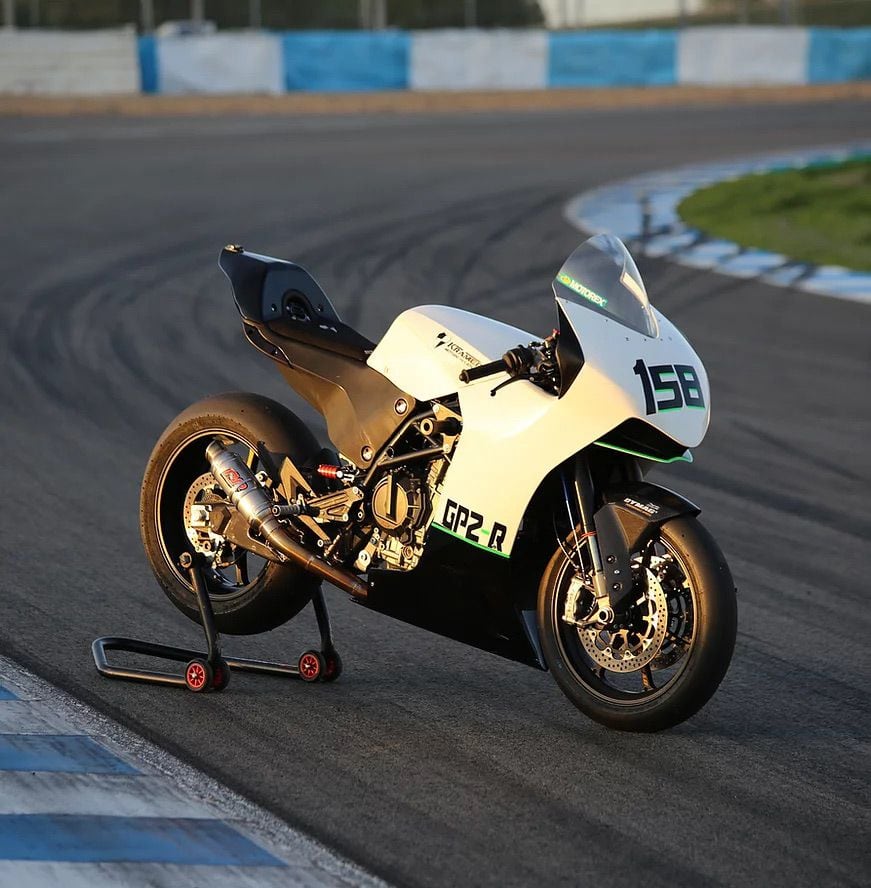 All indications suggest that KTM’s new limited-edition sportbike, debuting next week, will be heavily based on the Kramer GP2-R.