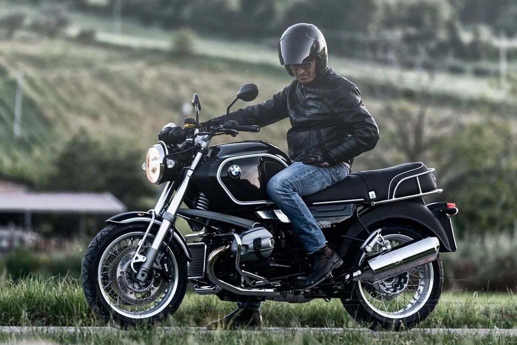 bmw r1200r cafe racer