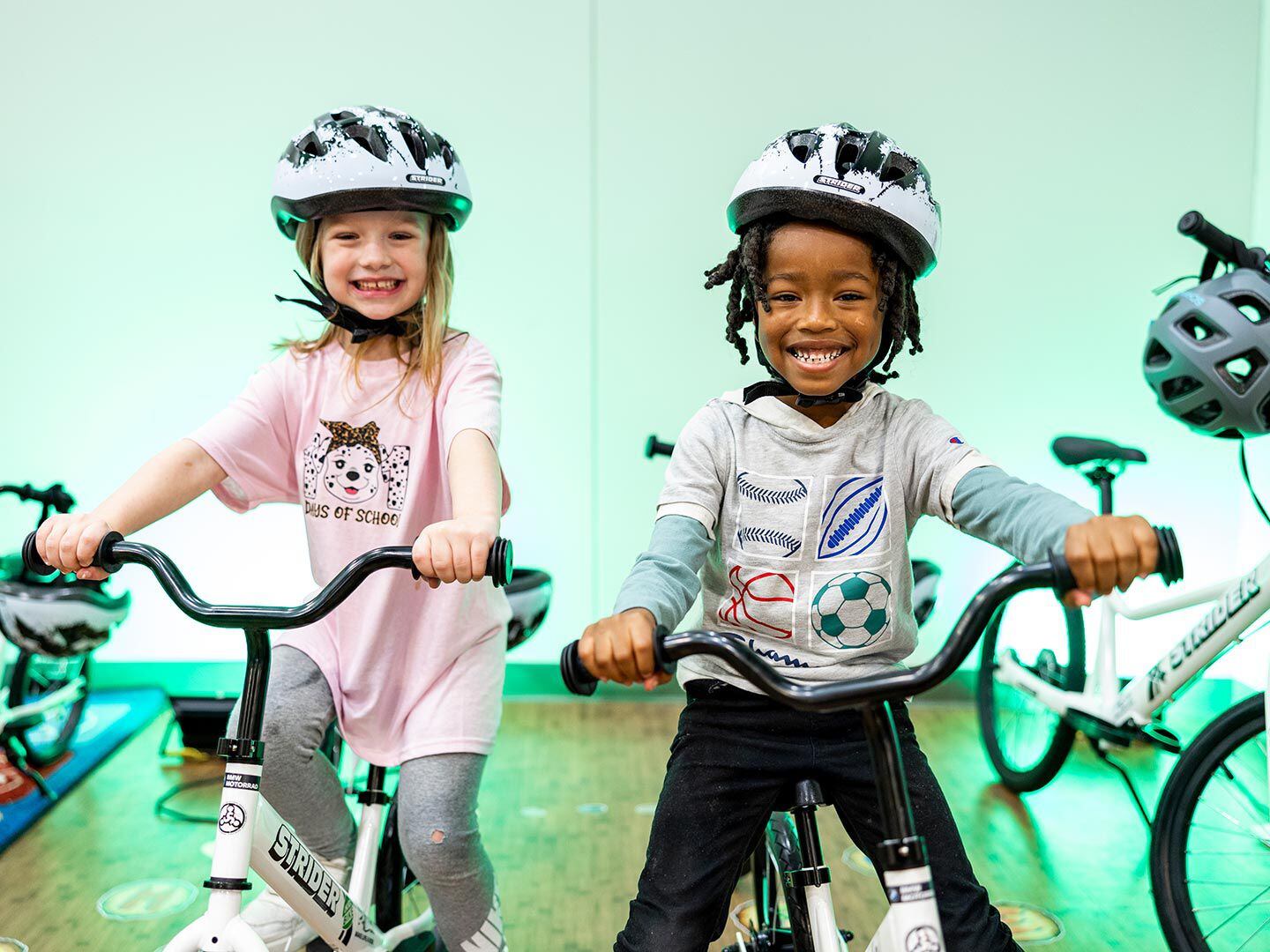 BMW Motorrad USA and the Barber Vintage Festival Partner to Donate All Kids Bike Bicycles to Leeds Primary School in Alabama