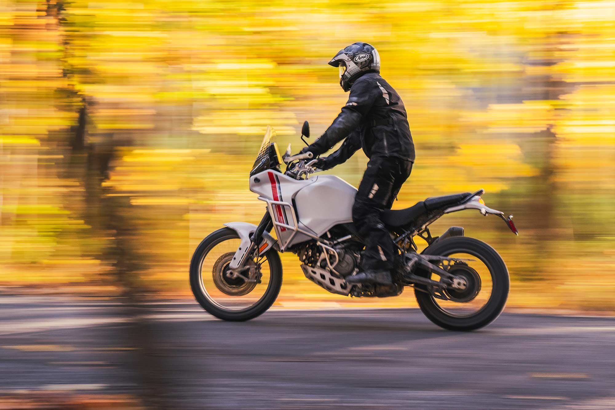 Ducati provided its accessory low seat which is 10mm lower than the stock saddle. Every little bit helps, but shorter riders may wish for more. The author, with a 32-inch inseam, had no trouble with seat height, but even with the low saddle, straddled the bike on tiptoe.