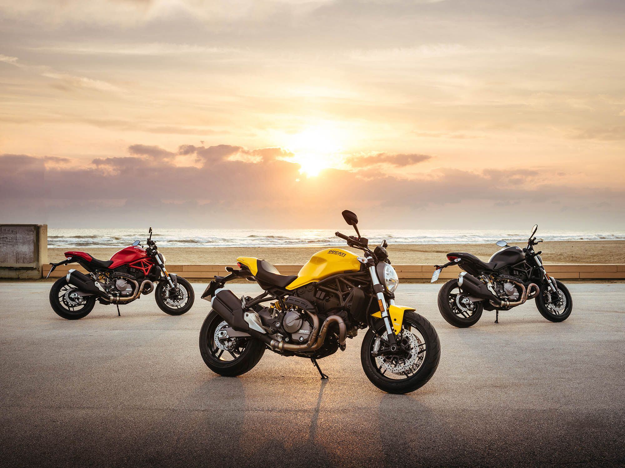 2018 Ducati Monster 821 Motorcycle Review Cycle World