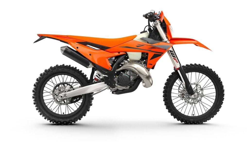 KTM 前後ホイール　新品　150EXC 250EXC 300EXC T77HXRXV4NGKDNZODMSEIBRXPE.jpg