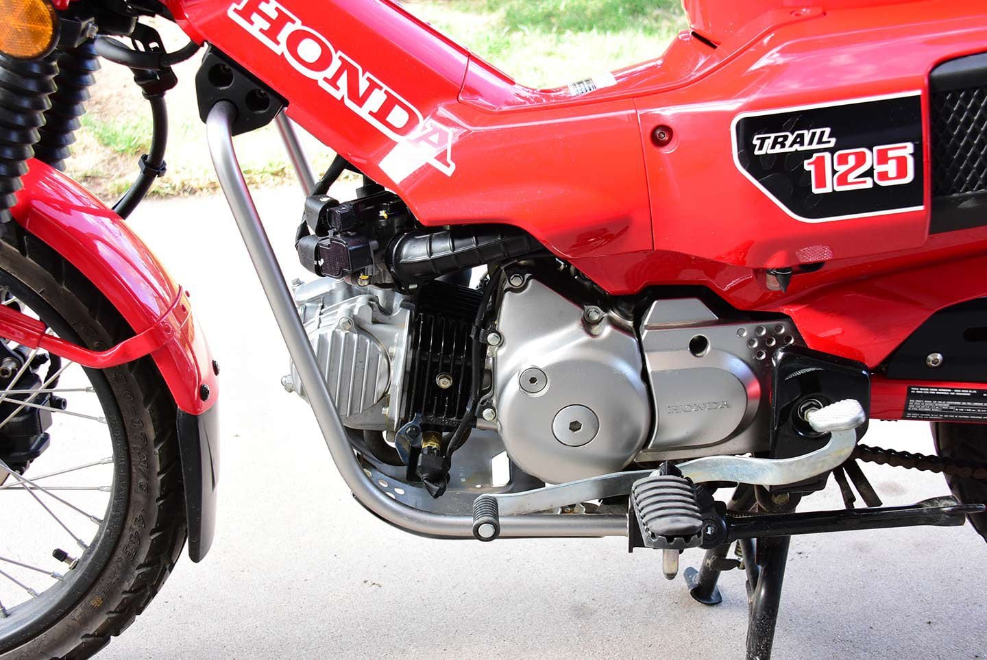 Honda’s 124.9cc single is fuel injected and fires up instantly no matter the ambient outside temperature.