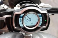 2023 triumph rocket 3 tft dash details