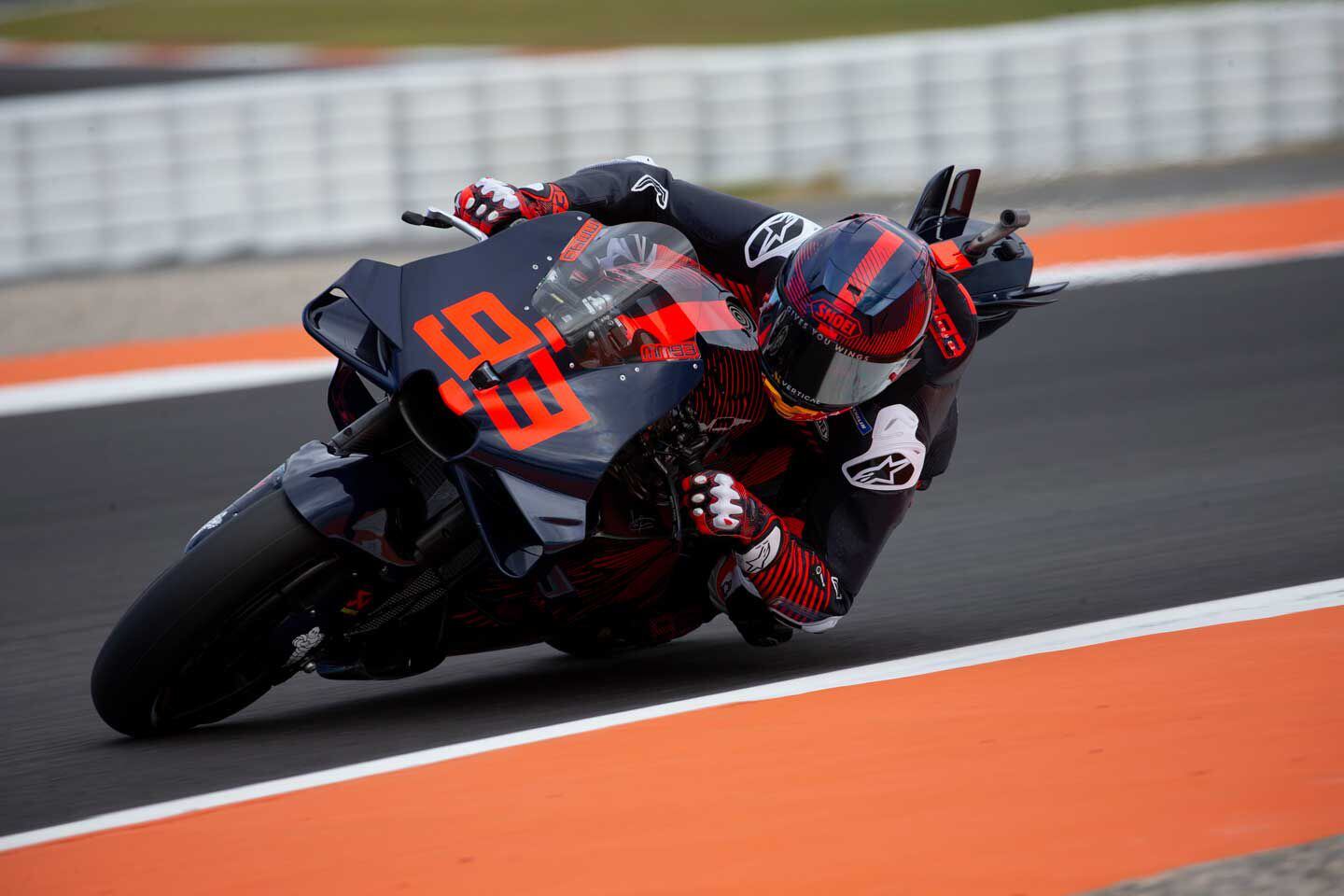 Marc Márquez let lap times do most of the talking.