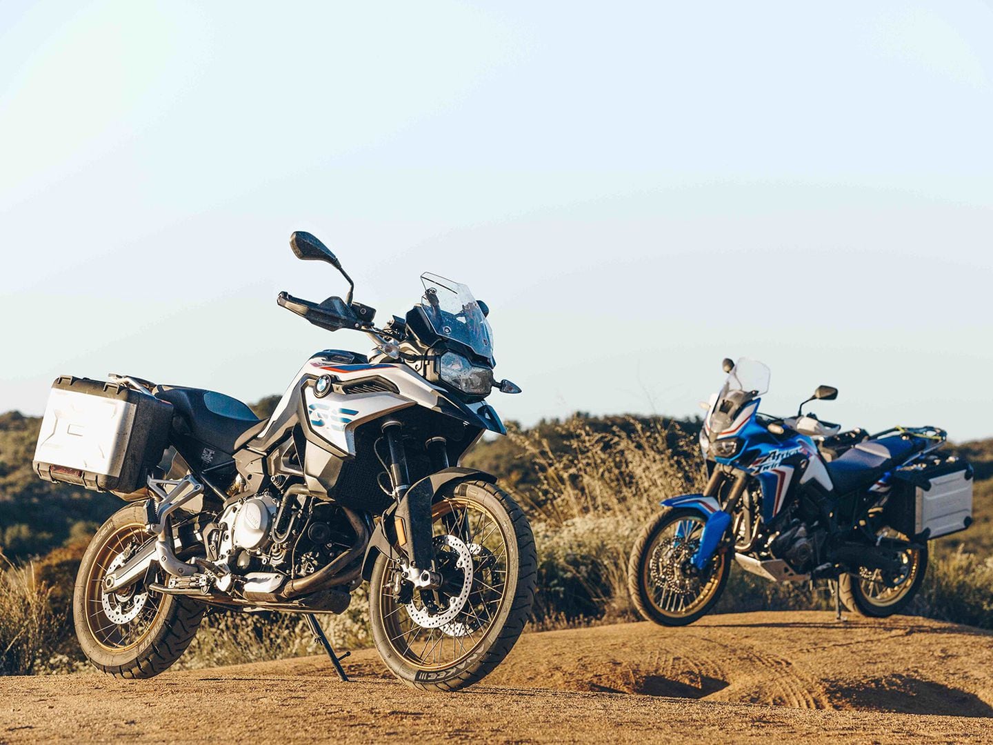 850 africa twin shop