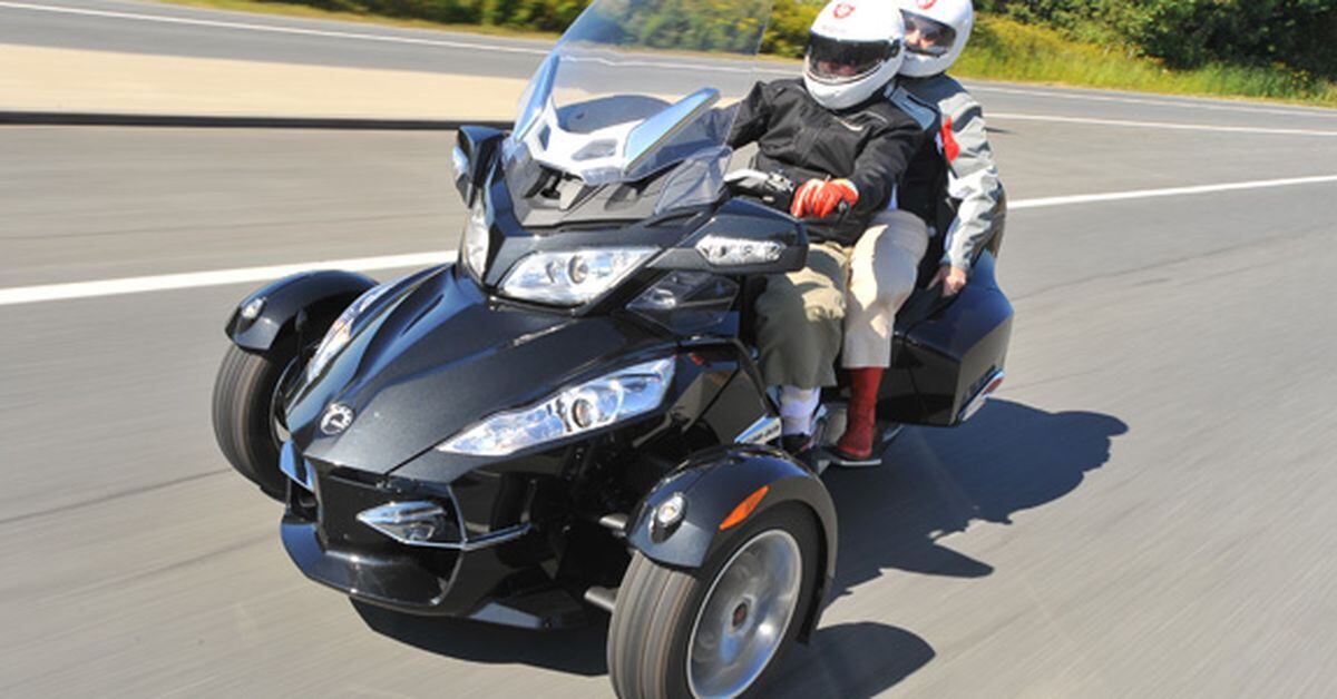 3 Wheel Motorcycle Eliminates Fear of Falling Cycle World