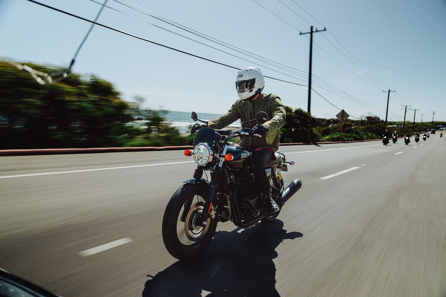 With stop-and-go traffic, speed limits around 60 mph, and beautiful views throughout, Pacific Coast Highway proved an excellent road to experience the best that these 650cc models have to offer.