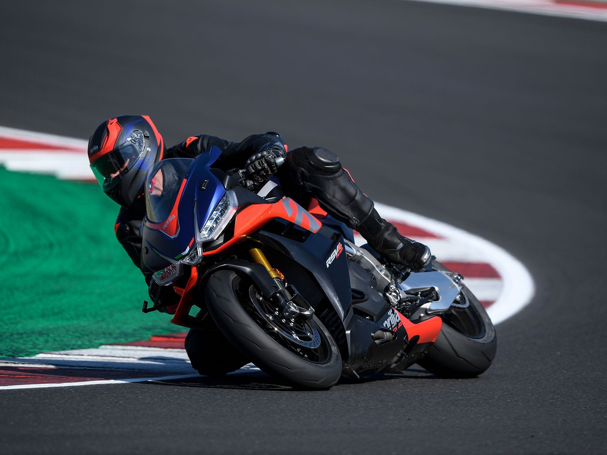 2021 Aprilia RSV4 1100 Factory
