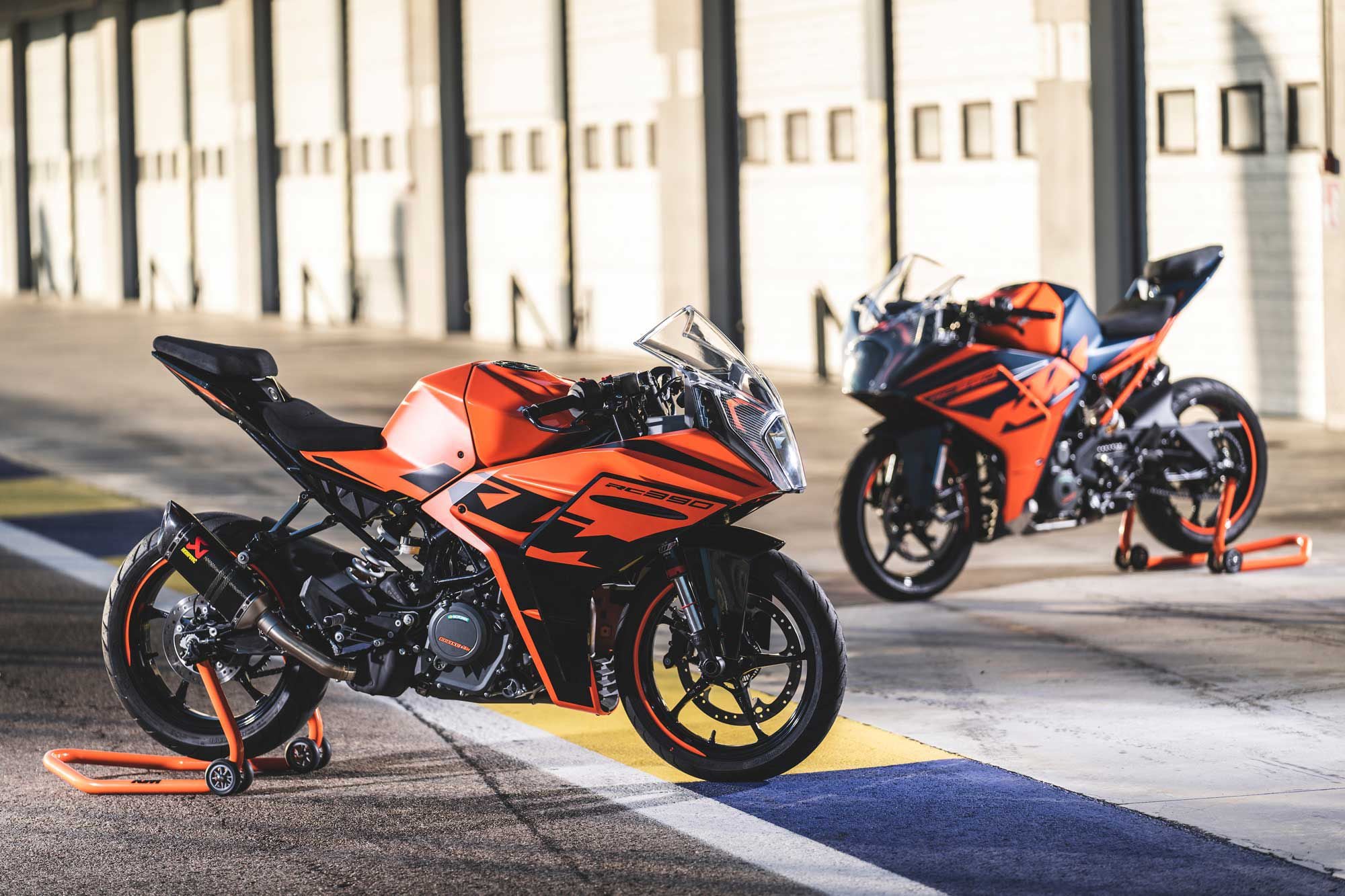 The 2022 KTM RC 390 ups its game with performance-minded changes and top-shelf components to reinstate its place near the top of the lightweight supersport category.