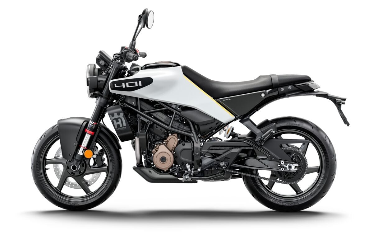 The 2024 Husqvarna Vitpilen 401. The design is distinctly Vitpilen, but its tank shroud, stretched toward the front fork and cut off before covering the airbox, is a departure from the more simplistic form of its predecessor.