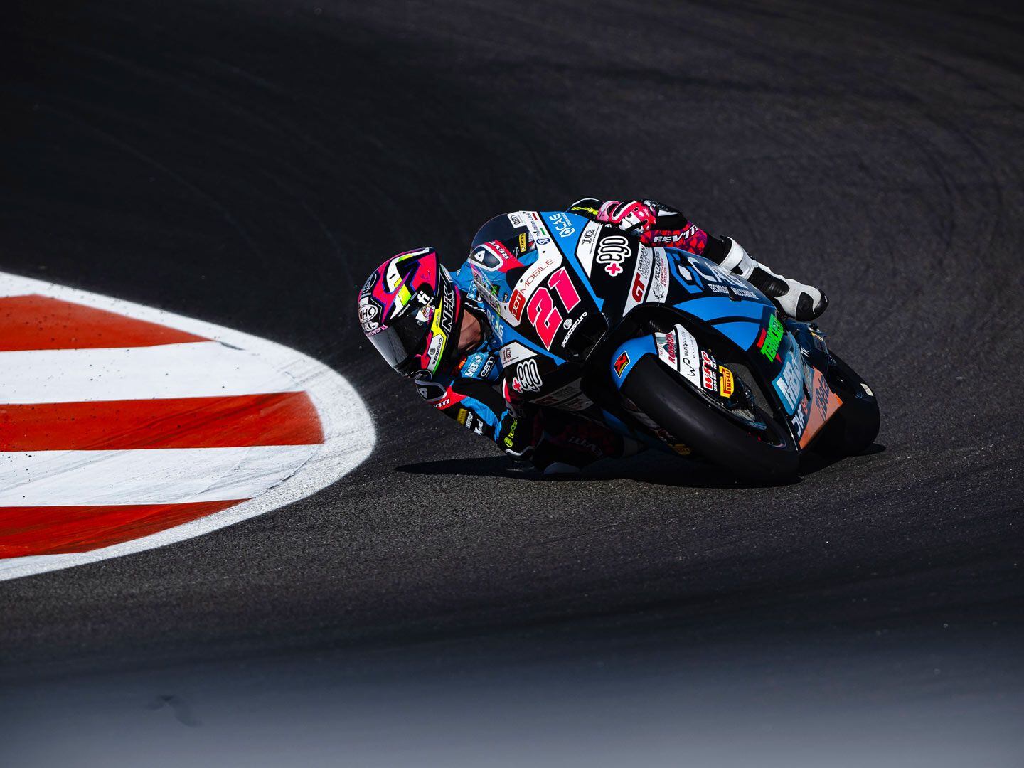 Pirelli’s era in Moto2 and Moto3 begins with all time lap records.