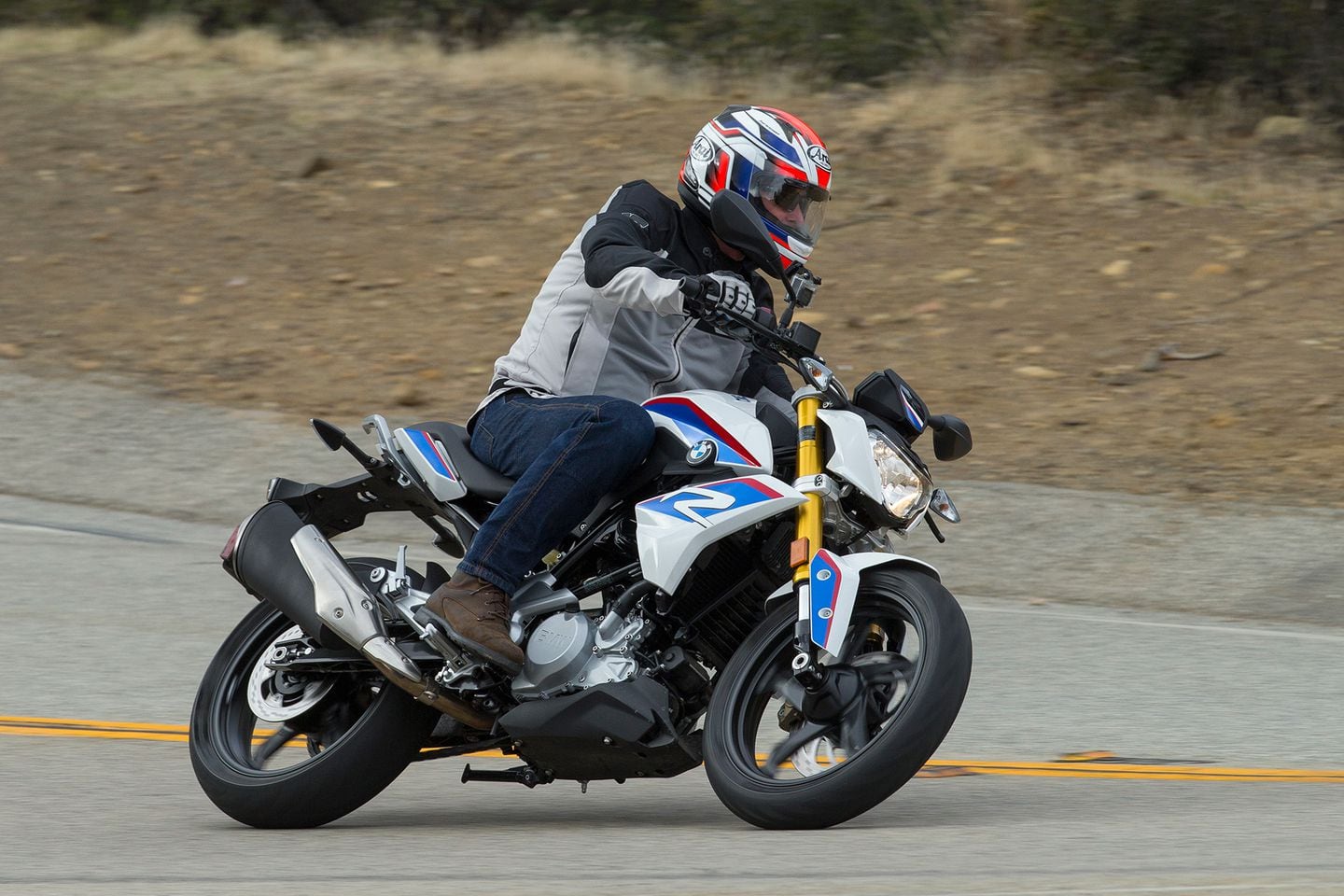 18 Bmw G 310 R First Ride Motorcycle Review Cycle World