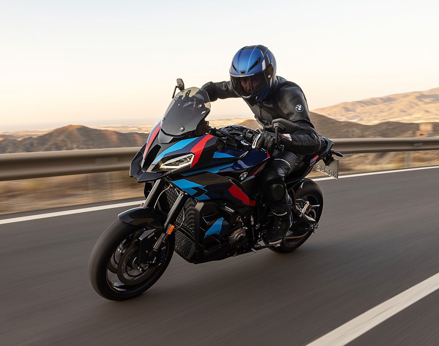 BMW Announces 2024 S 1000 XR and M 1000 XR