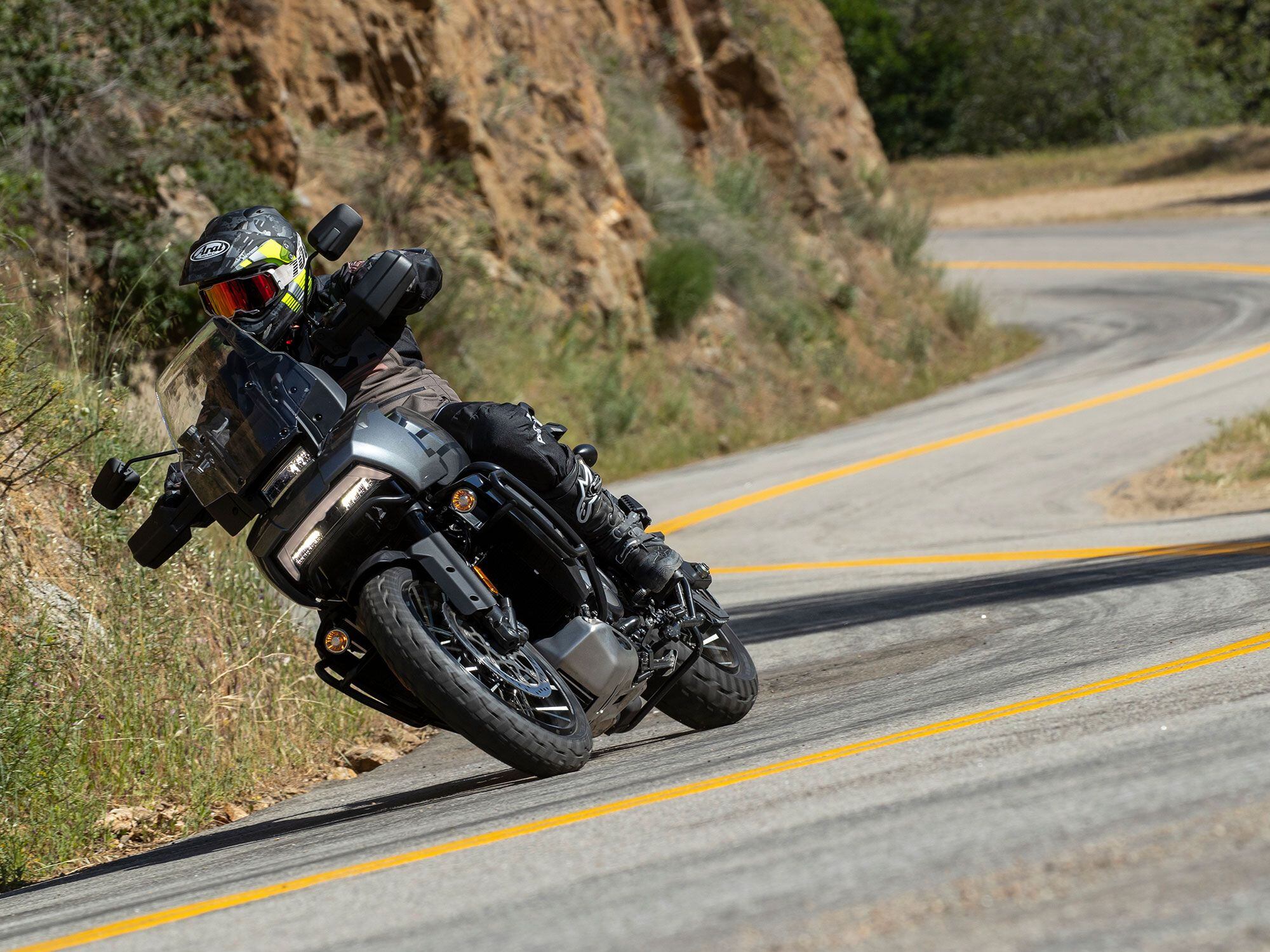 Sport suspension mode turns the Pan America 1250 Special into a capable canyon carver.