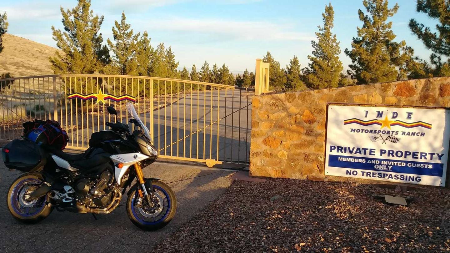 Yamaha tracer 900 online gt off road