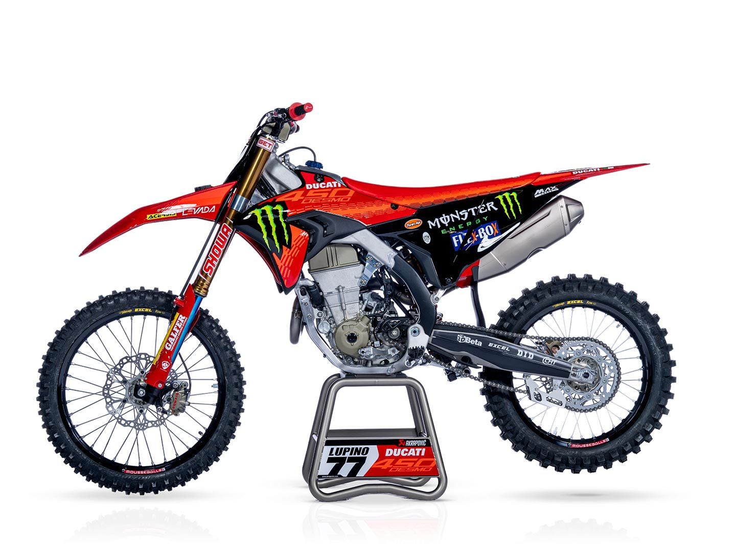 While it is still considered a prototype, the Desmo450 MX looks production-ready.
