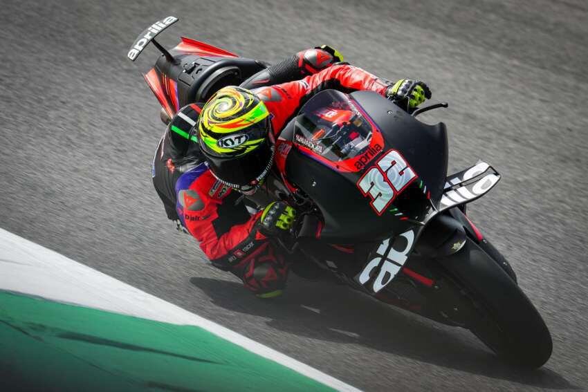 Back in 2022, Aprilia made waves when it tested its rear spoiler for the first time.