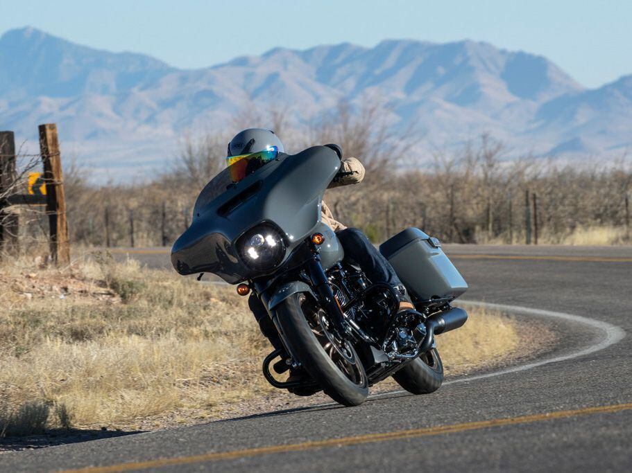 On the road, ST models still have all the creature comforts we’ve grown accustomed to in H-D’s grand touring machines.
