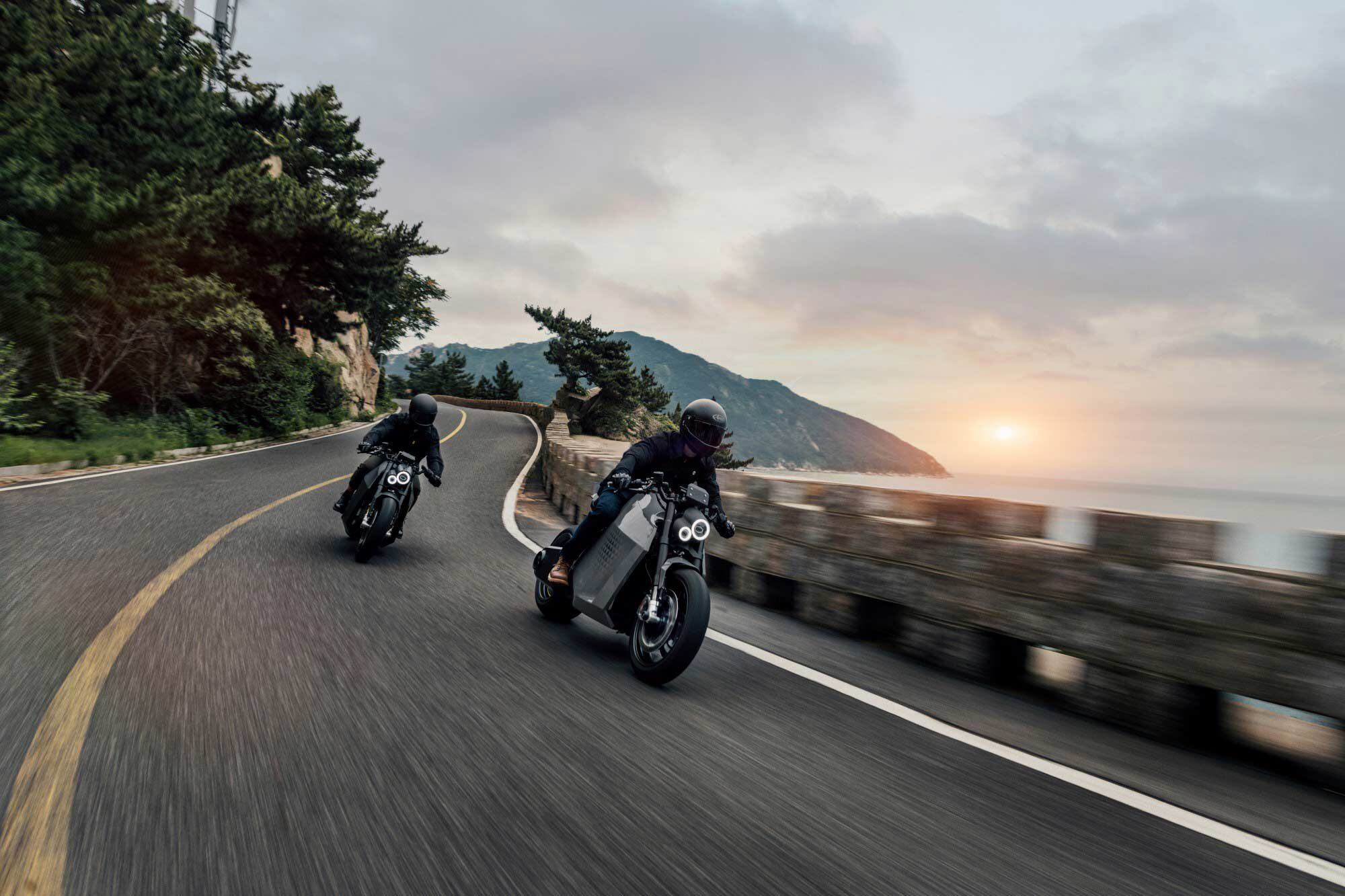 Davinci claims a range of 222 miles, which if accurate is at or near the top for available electric motorcycles.