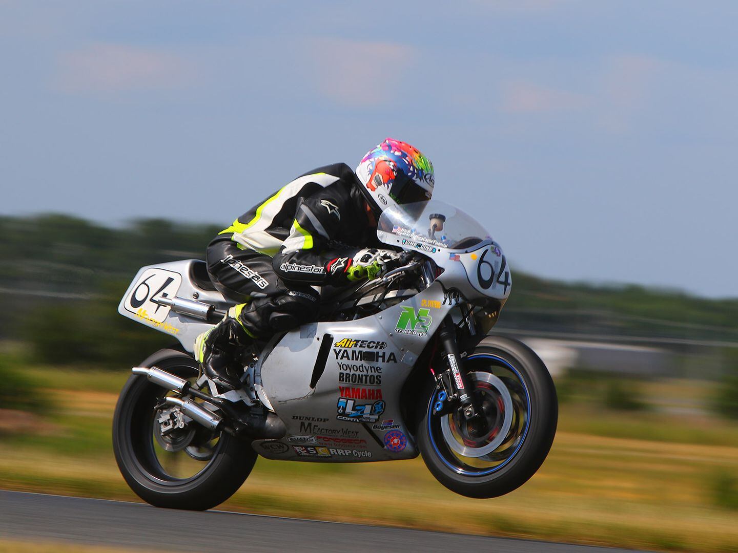 ポメ太郎 Racing The Spondon Yamaha TZ750 | Cycle World