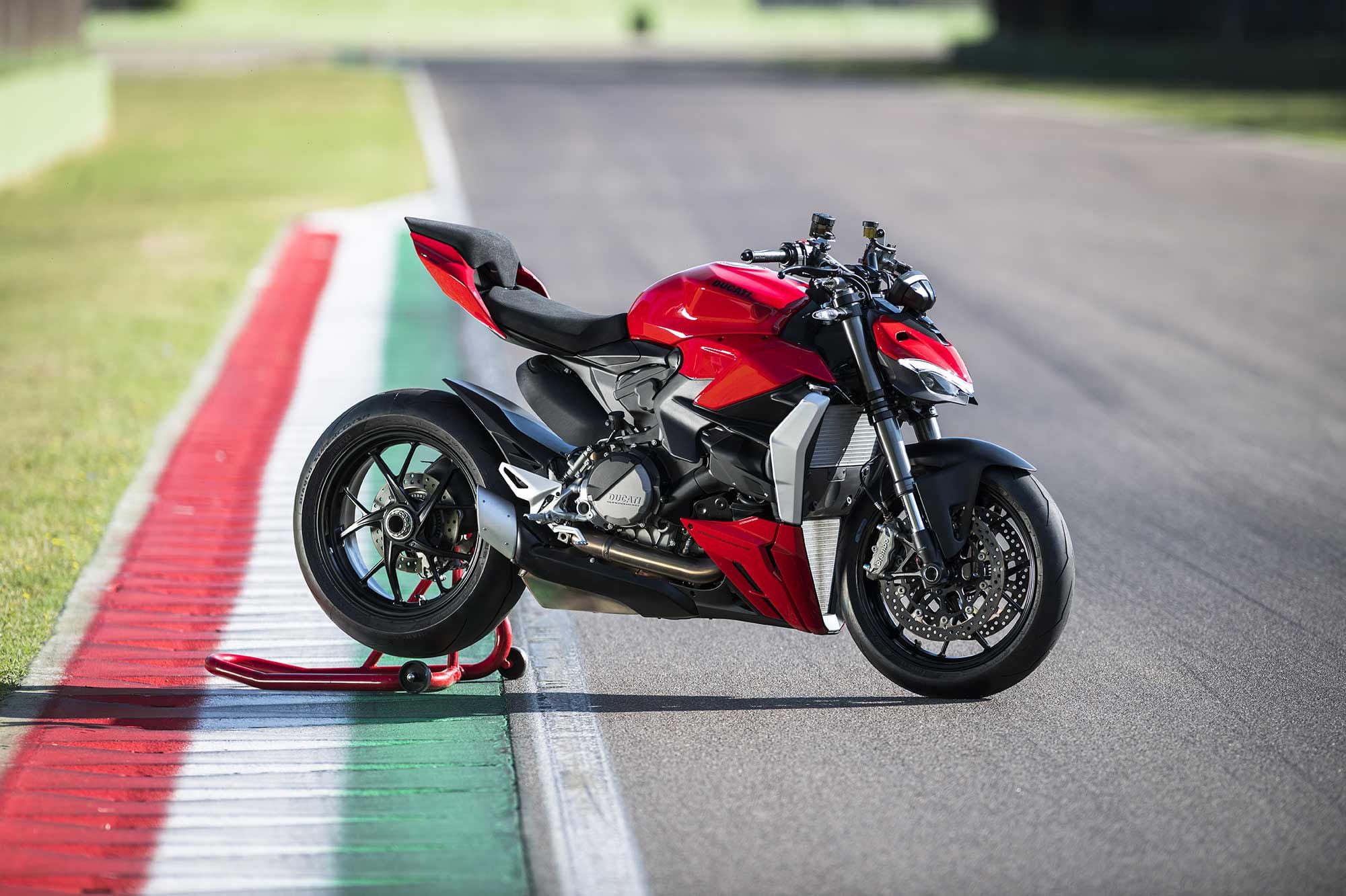 Reporting for duty, and ready to roll. Ducati’s new Streetfighter V2 is probably better in every way than the original. Hey, where’s the frame?