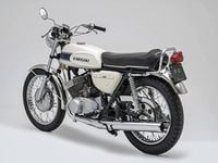Kawasaki 500 two stroke new arrivals