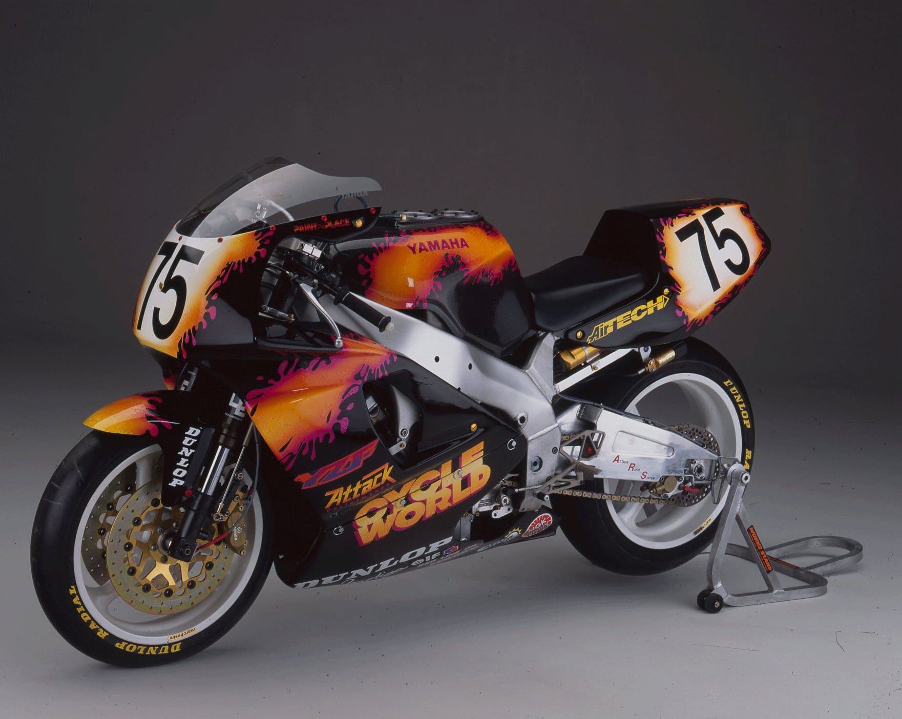 This <em>Cycle World</em> YZF racebike was built to tackle the Daytona 200—a race it did not finish.