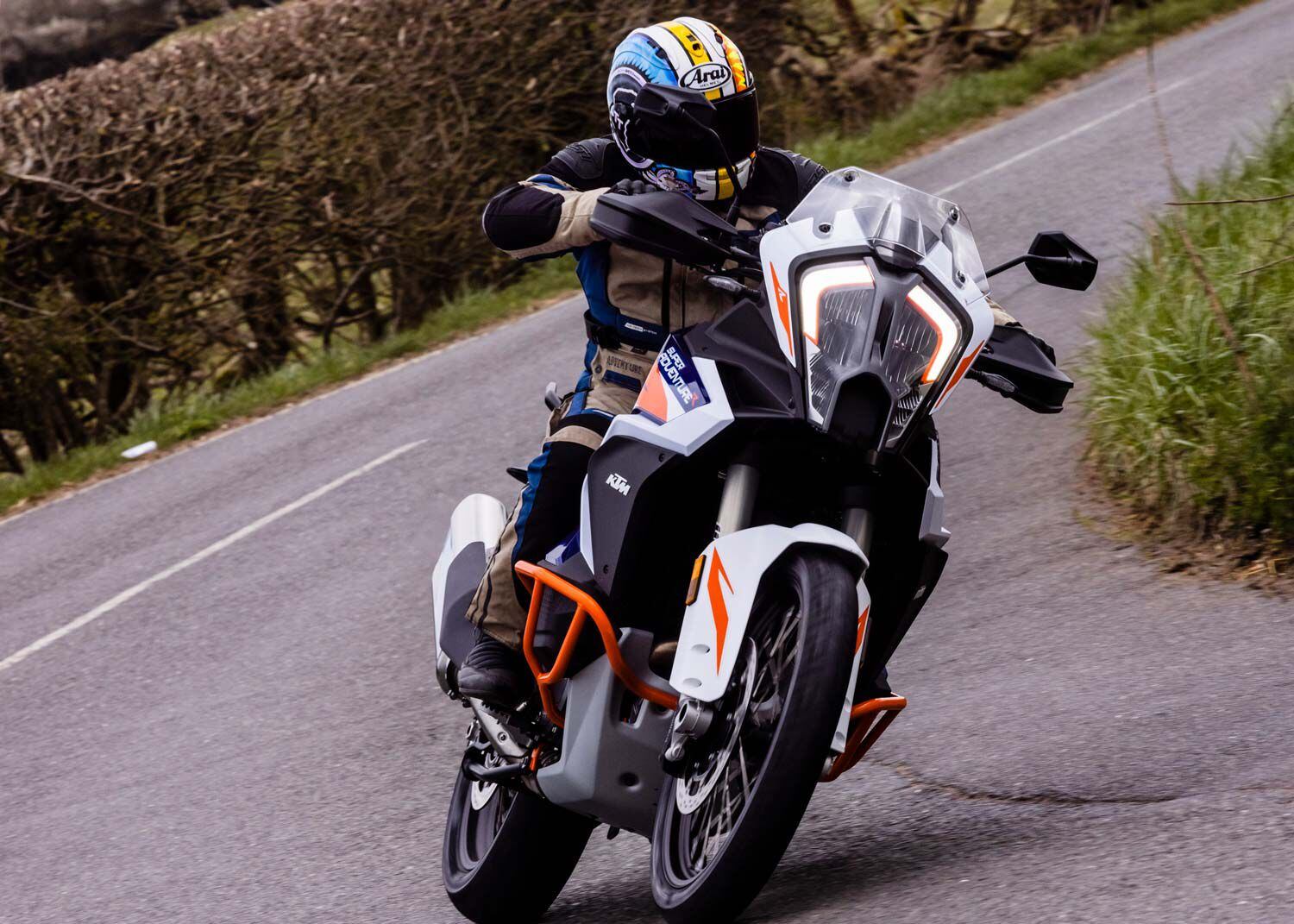 On-road the Super Adventure R is connected to the road despite the long-travel suspension and 21-inch front tire.