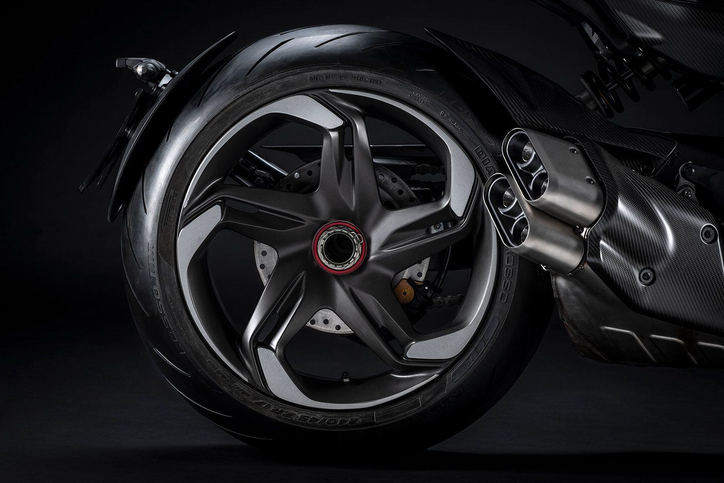 Unique to the Diavel for Bentley bikes are the wheels which mimic the spoke pattern on the Batur.