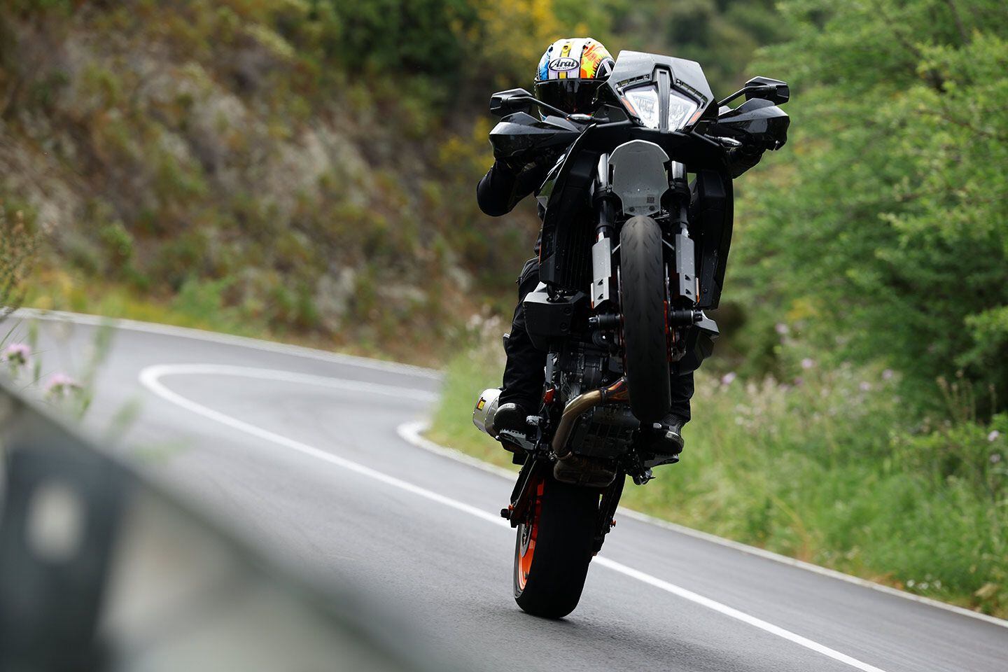The 890 SMT’s ergonomics and supermoto stance allow you to throw the bike around as if it’s lighter and shorter than it is.